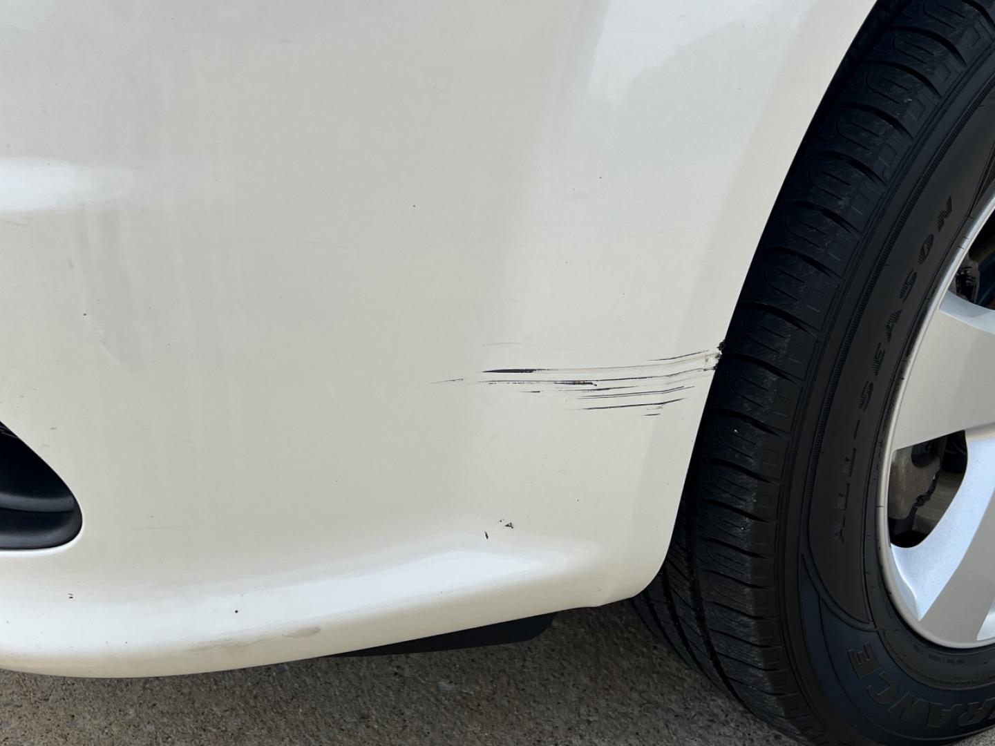 2013 WHITE /Gray Cloth Dodge Grand Caravan SE (2C4RDGBG9DR) with an 3.6L V6 engine, Automatic transmission, located at 2990 Old Orchard Rd., Jackson, MO, 63755, 37.354214, -89.612106 - 2013 Dodge Grand Caravan SE 173xxx miles Front Wheel Drive 3.6L V6 Automatic 3rd Row Stow 'N Go Cruise Power Windows/Locks/Mirrors We have financing available and we accept trades! Fill out a credit application on our website or come by today! If you have any questions, give us a call at ( - Photo#34