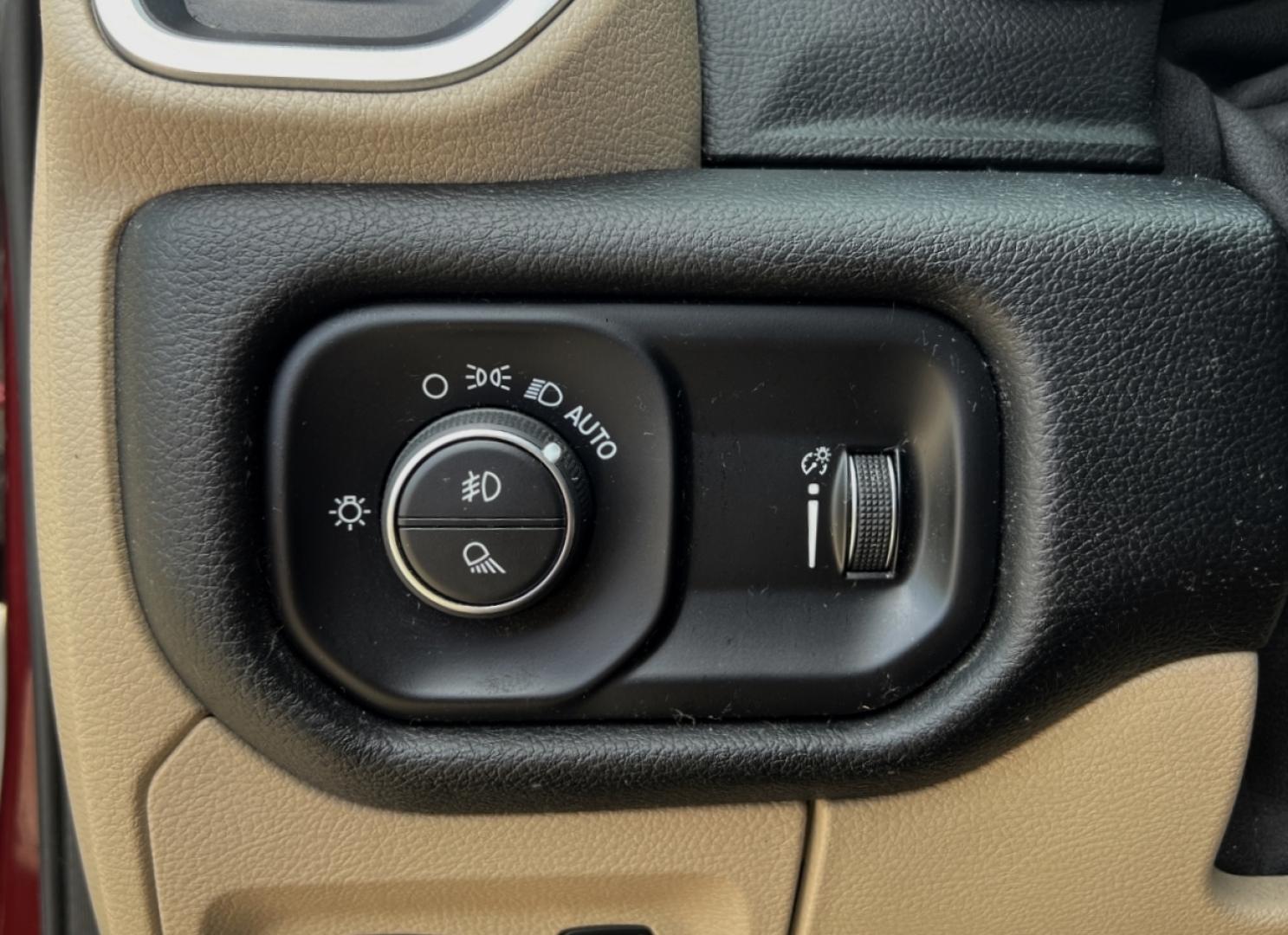 2021 MAROON /Gray Cloth RAM 1500 Big Horn Quad Cab 2WD (1C6RREBT8MN) with an 3.6L V6 engine, Automatic transmission, located at 506 S. Kingshighway, Cape Girardeau, MO, 63703, (573) 235-5000, 37.294991, -89.553635 - 2021 Ram 1500 Big Horn 58xxx miles Rear Wheel Drive 5.7L V8 Automatic Navigation Backup Camera Power Driver Seat Heated Seats Heated Steering Wheel Bluetooth Remote Start Cruise Power Windows/Locks/Mirrors We have financing available and we accept trades! Fill out a credit application - Photo#32