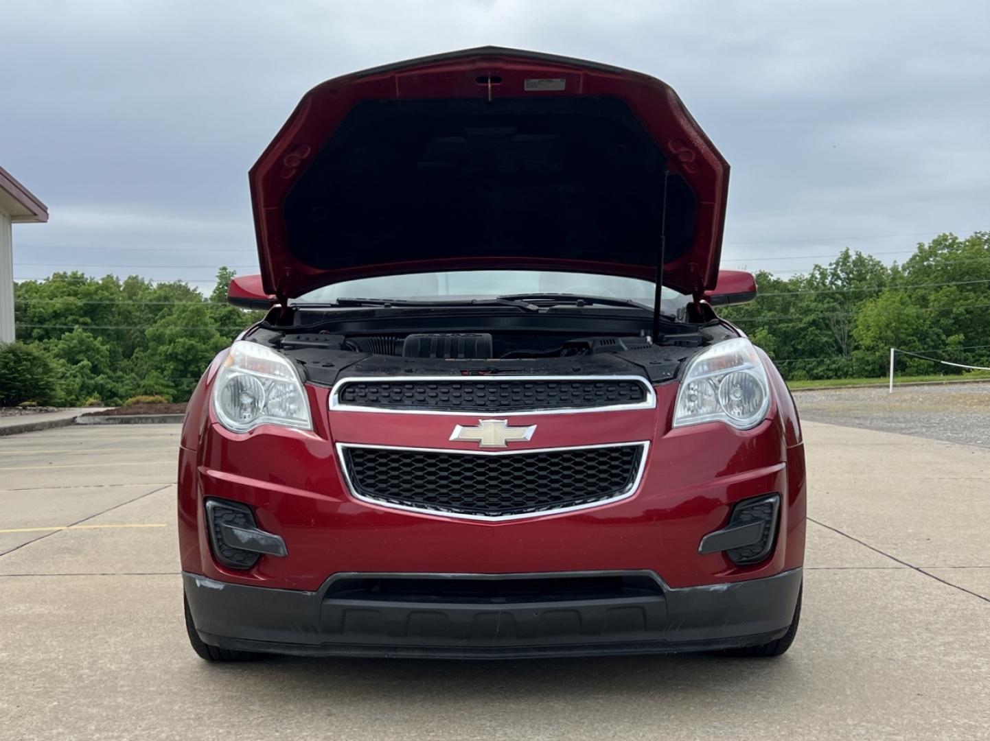 2015 RED /Tan Cloth Chevrolet Equinox 1LT 2WD (2GNALBEK6F1) with an 2.4L 4 Cyl. engine, Automatic transmission, located at 506 S. Kingshighway, Cape Girardeau, MO, 63703, (573) 235-5000, 37.294991, -89.553635 - 2015 Chevrolet Equinox LT 96xxx miles Front Wheel Drive 2.4L 4 Cyl. Automatic Backup Camera Bluetooth Cruise Power Windows/Locks/Mirrors We have financing available and we accept trades! Fill out a credit application on our website or come by today! If you have any questions, give us a cal - Photo#28