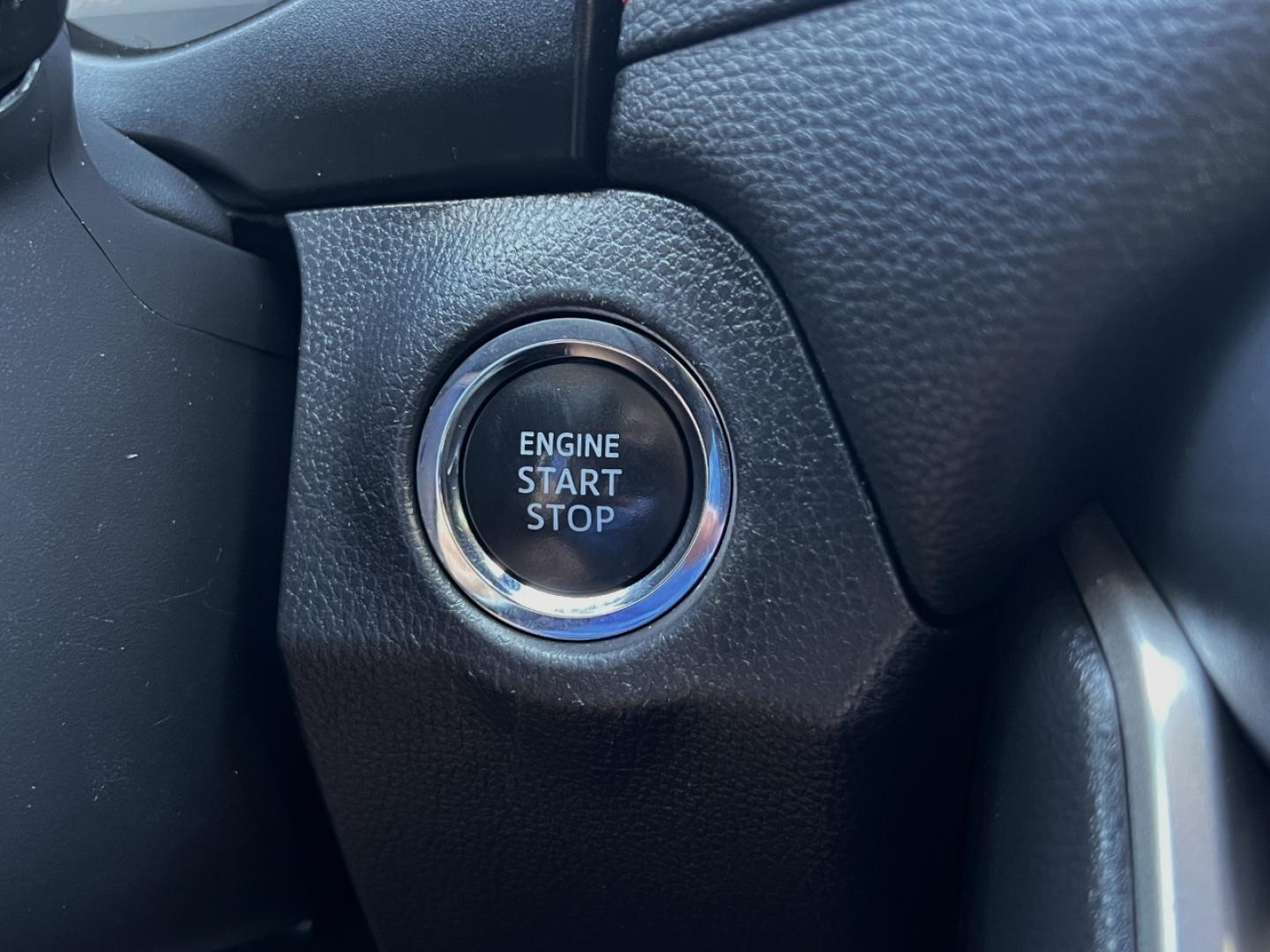 2019 BLACK /Black Leather Toyota RAV4 Adventure AWD (2T3J1RFV8KW) with an 2.5L 4 Cyl. engine, Automatic transmission, located at 506 S. Kingshighway, Cape Girardeau, MO, 63703, (573) 235-5000, 37.294991, -89.553635 - 2019 Toyota RAV4 Adventure 105xxx miles All Wheel Drive 2.5L 4 Cyl. Automatic Leather Backup Camera Power Driver Seat Bluetooth Cruise Power Windows/Locks/Mirrors We have financing available and we accept trades! Fill out a credit application on our website or come by today! If you have - Photo#29