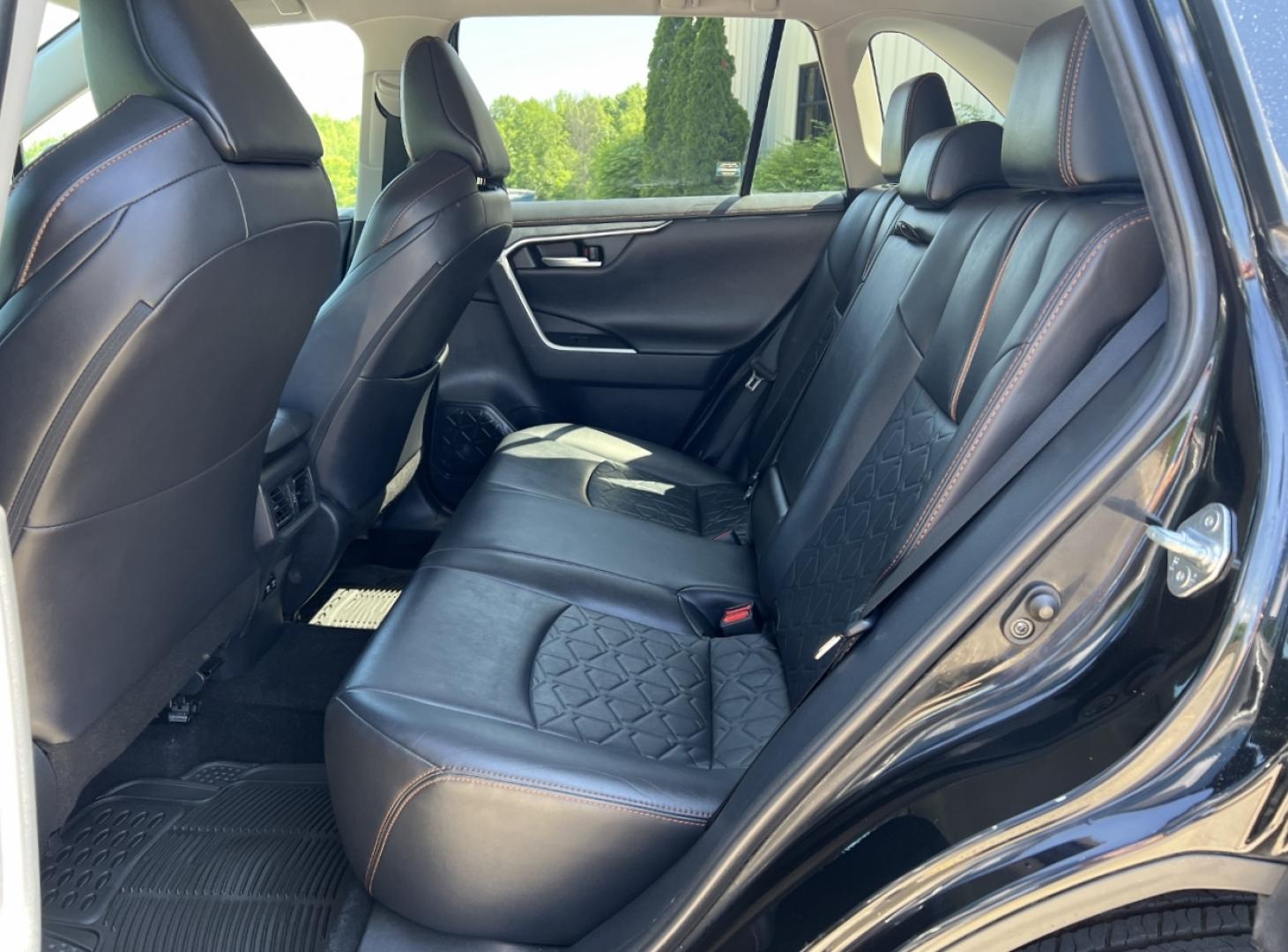 2019 BLACK /Black Leather Toyota RAV4 Adventure AWD (2T3J1RFV8KW) with an 2.5L 4 Cyl. engine, Automatic transmission, located at 506 S. Kingshighway, Cape Girardeau, MO, 63703, (573) 235-5000, 37.294991, -89.553635 - 2019 Toyota RAV4 Adventure 105xxx miles All Wheel Drive 2.5L 4 Cyl. Automatic Leather Backup Camera Power Driver Seat Bluetooth Cruise Power Windows/Locks/Mirrors We have financing available and we accept trades! Fill out a credit application on our website or come by today! If you have - Photo#15
