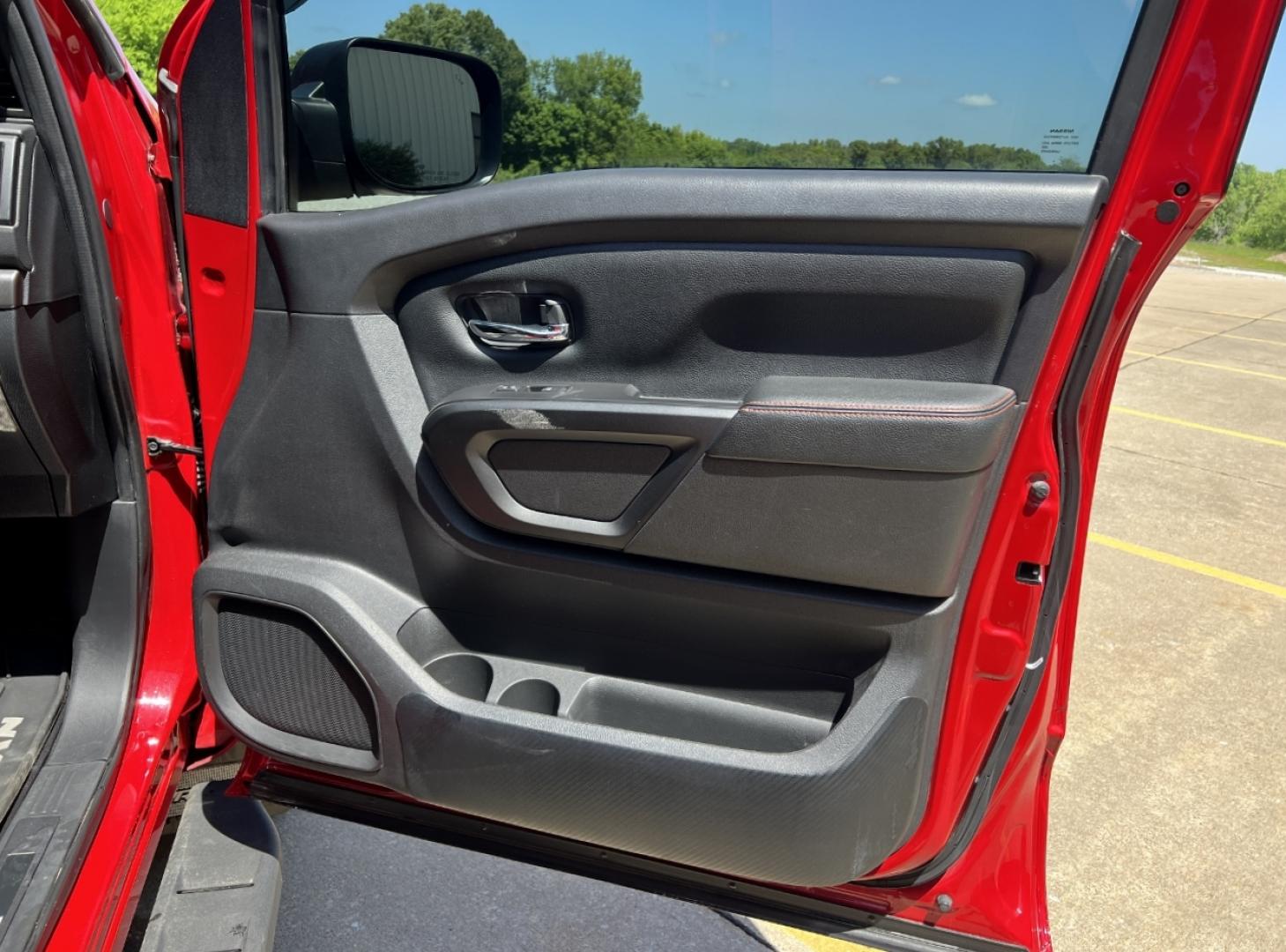 2021 RED /Black Leather/Cloth Nissan Titan PRO-4X (1N6AA1ED5MN) with an 5.6L V8 engine, Automatic transmission, located at 506 S. Kingshighway, Cape Girardeau, MO, 63703, (573) 235-5000, 37.294991, -89.553635 - 2021 Nissan Titan PRO-4X 1-Owner 136xxx miles 4x4 5.6L V8 Automatic Navigation Backup Camera Power Driver Seat Bluetooth Cruise Power Windows/Locks/Mirrors We have financing available and we accept trades! Fill out a credit application on our website or come by today! If you have any qu - Photo#15