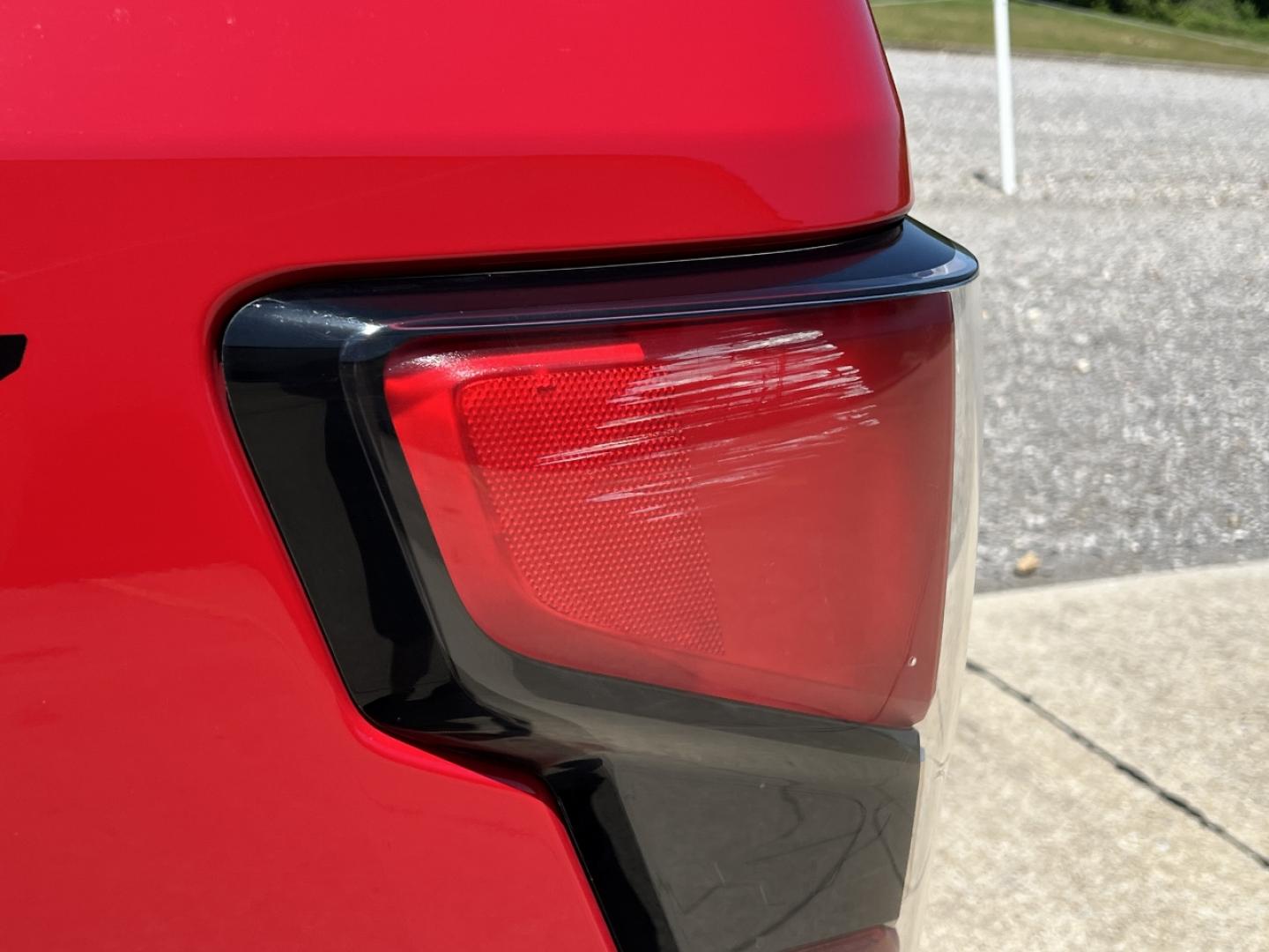 2021 RED /Black Leather/Cloth Nissan Titan PRO-4X (1N6AA1ED5MN) with an 5.6L V8 engine, Automatic transmission, located at 506 S. Kingshighway, Cape Girardeau, MO, 63703, (573) 235-5000, 37.294991, -89.553635 - 2021 Nissan Titan PRO-4X 1-Owner 136xxx miles 4x4 5.6L V8 Automatic Navigation Backup Camera Power Driver Seat Bluetooth Cruise Power Windows/Locks/Mirrors We have financing available and we accept trades! Fill out a credit application on our website or come by today! If you have any qu - Photo#40