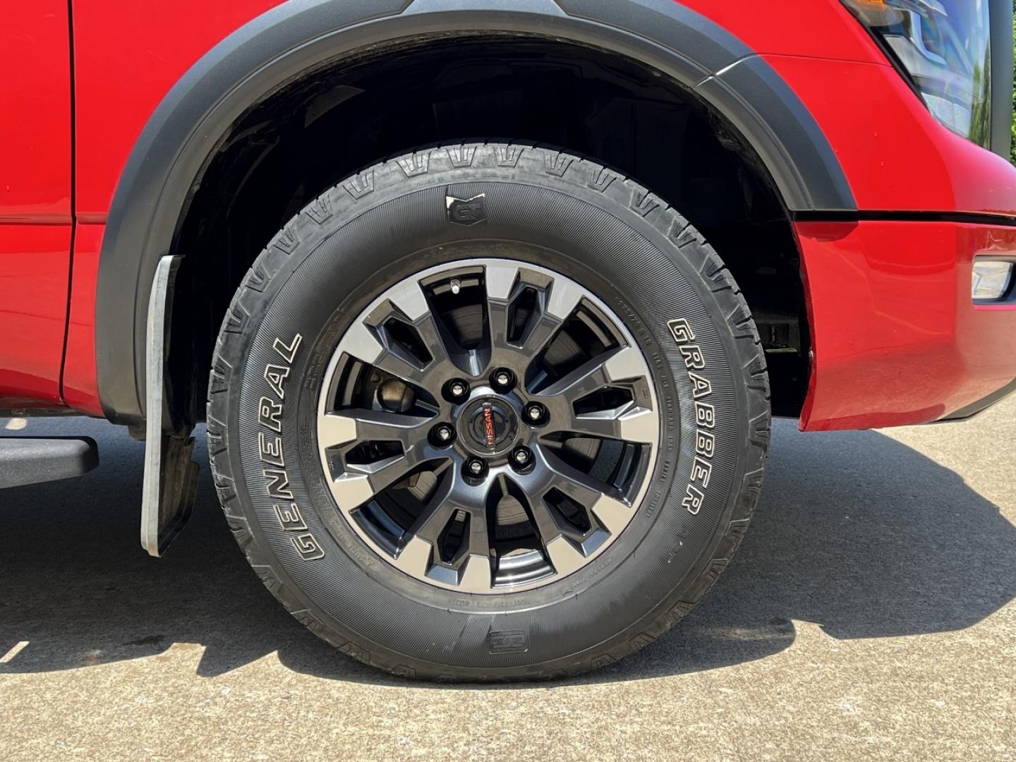 2021 RED /Black Leather/Cloth Nissan Titan PRO-4X (1N6AA1ED5MN) with an 5.6L V8 engine, Automatic transmission, located at 506 S. Kingshighway, Cape Girardeau, MO, 63703, (573) 235-5000, 37.294991, -89.553635 - 2021 Nissan Titan PRO-4X 1-Owner 136xxx miles 4x4 5.6L V8 Automatic Navigation Backup Camera Power Driver Seat Bluetooth Cruise Power Windows/Locks/Mirrors We have financing available and we accept trades! Fill out a credit application on our website or come by today! If you have any qu - Photo#39