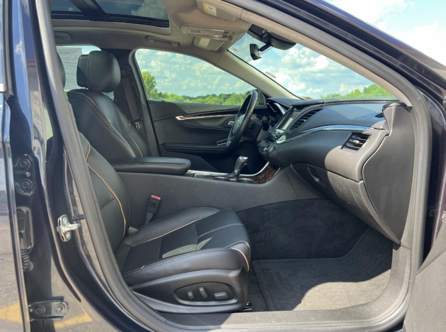 2014 BLUE /Black Leather Chevrolet Impala LTZ (2G1155S34E9) with an 3.6L V6 engine, Automatic transmission, located at 506 S. Kingshighway, Cape Girardeau, MO, 63703, (573) 235-5000, 37.294991, -89.553635 - 2014 Chevrolet Impala LTZ 105xxx miles Front Wheel Drive 3.6L V6 Automatic Leather Power/Heated Seats Backup Camera Sunroof Remote Start Cruise Power Windows/Locks/Mirrors We have financing available and we accept trades! Fill out a credit application on our website or come by today! If - Photo#17