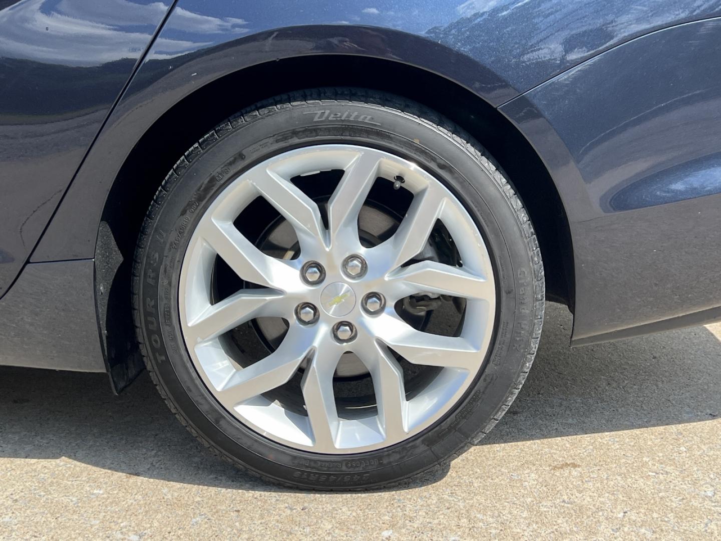 2014 BLUE /Black Leather Chevrolet Impala LTZ (2G1155S34E9) with an 3.6L V6 engine, Automatic transmission, located at 506 S. Kingshighway, Cape Girardeau, MO, 63703, (573) 235-5000, 37.294991, -89.553635 - 2014 Chevrolet Impala LTZ 105xxx miles Front Wheel Drive 3.6L V6 Automatic Leather Power/Heated Seats Backup Camera Sunroof Remote Start Cruise Power Windows/Locks/Mirrors We have financing available and we accept trades! Fill out a credit application on our website or come by today! If - Photo#39