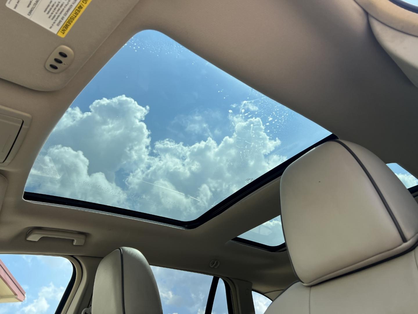 2011 WHITE /Tan Leather Lincoln MKX FWD (2LMDJ6JK8BB) with an 3.7L V6 engine, Automatic transmission, located at 506 S. Kingshighway, Cape Girardeau, MO, 63703, (573) 235-5000, 37.294991, -89.553635 - 2011 Lincoln MKX Local 1-Owner 142xxx miles Front Wheel Drive 3.7L V6 Automatic Leather Navigation Power/Heated/Cooled Seats Heated Steering Wheel Backup Camera Sunroof Bluetooth Remote Start Cruise Power Windows/Locks/Mirrors We have financing available and we accept trades! Fill ou - Photo#5