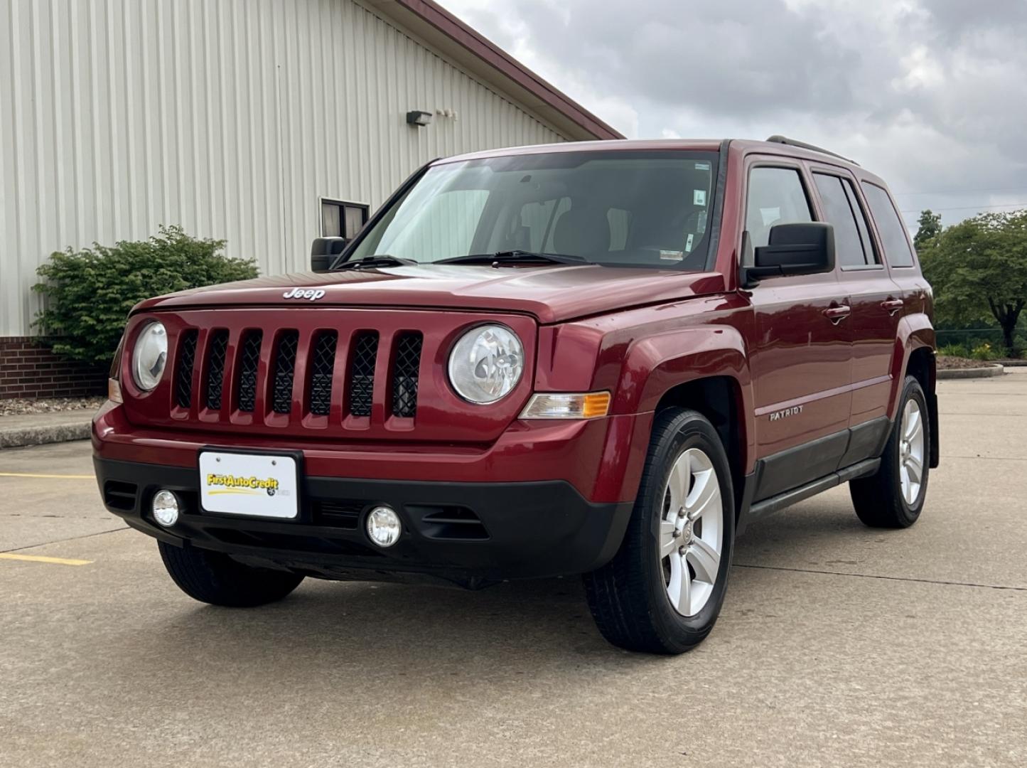 2011 RED /Tan Cloth Jeep Patriot 4WD (1J4NF1GB4BD) with an 2.4L 4 Cyl. engine, Automatic transmission, located at 506 S. Kingshighway, Cape Girardeau, MO, 63703, (573) 235-5000, 37.294991, -89.553635 - 2011 Jeep Patriot Sport 153xxx miles 4 Wheel Drive 2.4L 4 Cyl. Automatic Cruise Power Windows/Locks/Mirrors We have financing available and we accept trades! Fill out a credit application on our website or come by today! If you have any questions, give us a call at (573) 235-5000 or visit ou - Photo#3