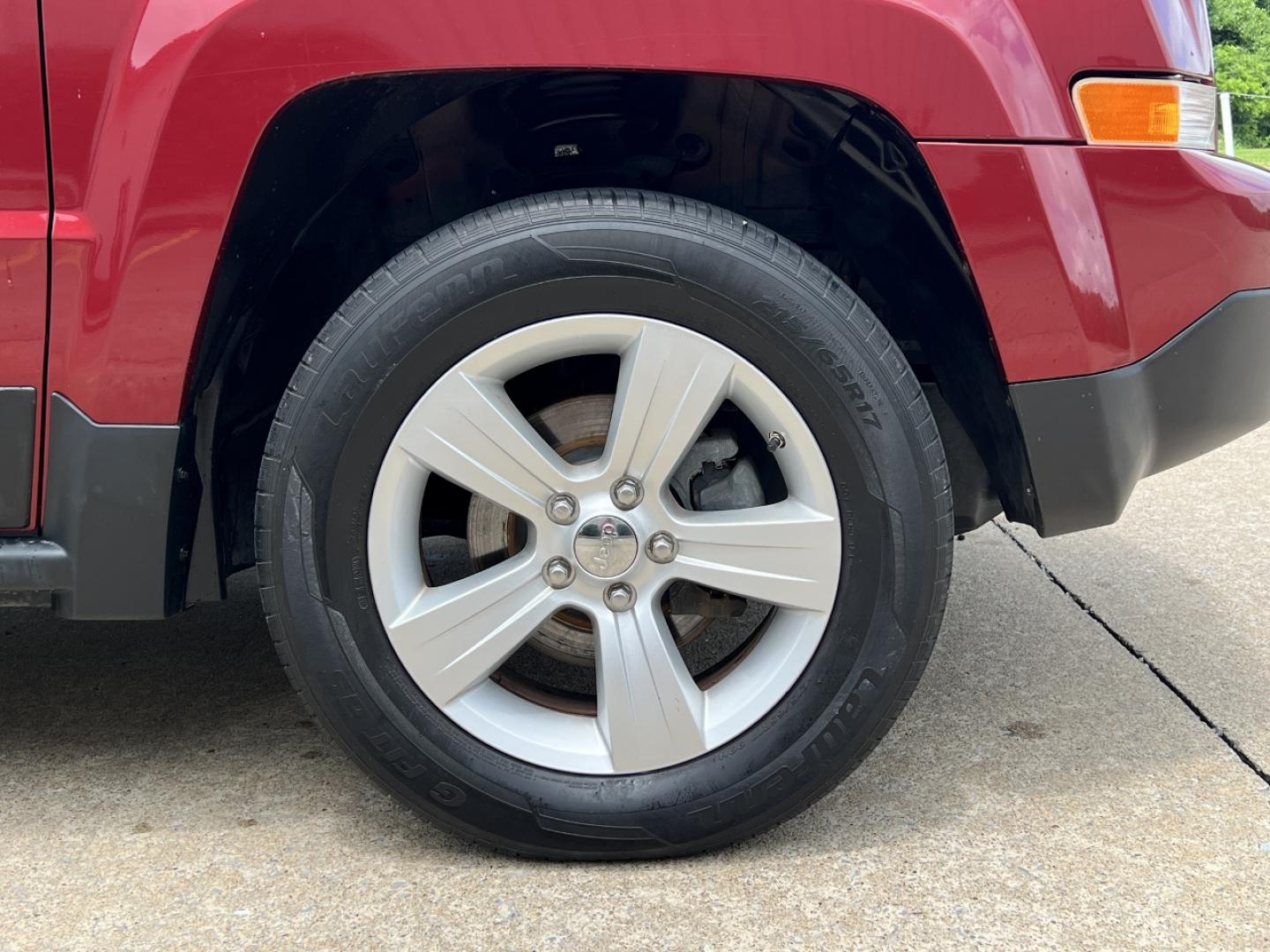 2011 RED /Tan Cloth Jeep Patriot 4WD (1J4NF1GB4BD) with an 2.4L 4 Cyl. engine, Automatic transmission, located at 506 S. Kingshighway, Cape Girardeau, MO, 63703, (573) 235-5000, 37.294991, -89.553635 - 2011 Jeep Patriot Sport 153xxx miles 4 Wheel Drive 2.4L 4 Cyl. Automatic Cruise Power Windows/Locks/Mirrors We have financing available and we accept trades! Fill out a credit application on our website or come by today! If you have any questions, give us a call at (573) 235-5000 or visit ou - Photo#31