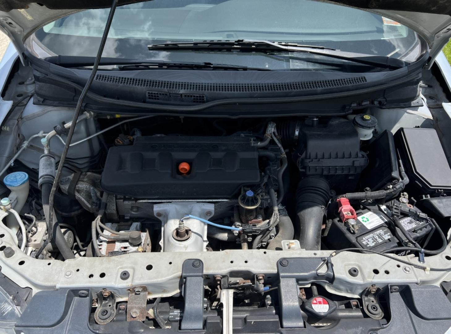 2012 BLUE /Gray Cloth Honda Civic LX Sedan 5-Speed AT (2HGFB2F52CH) with an 1.8L 4 Cyl. engine, Automatic transmission, located at 506 S. Kingshighway, Cape Girardeau, MO, 63703, (573) 235-5000, 37.294991, -89.553635 - 2012 Honda Civic LX 112xxx miles Front Wheel Drive 1.8L 4 Cyl. Automatic Cruise Power Windows/Locks/Mirrors We have financing available and we accept trades! Fill out a credit application on our website or come by today! If you have any questions, give us a call at (573) 235-5000 or visit ou - Photo#25