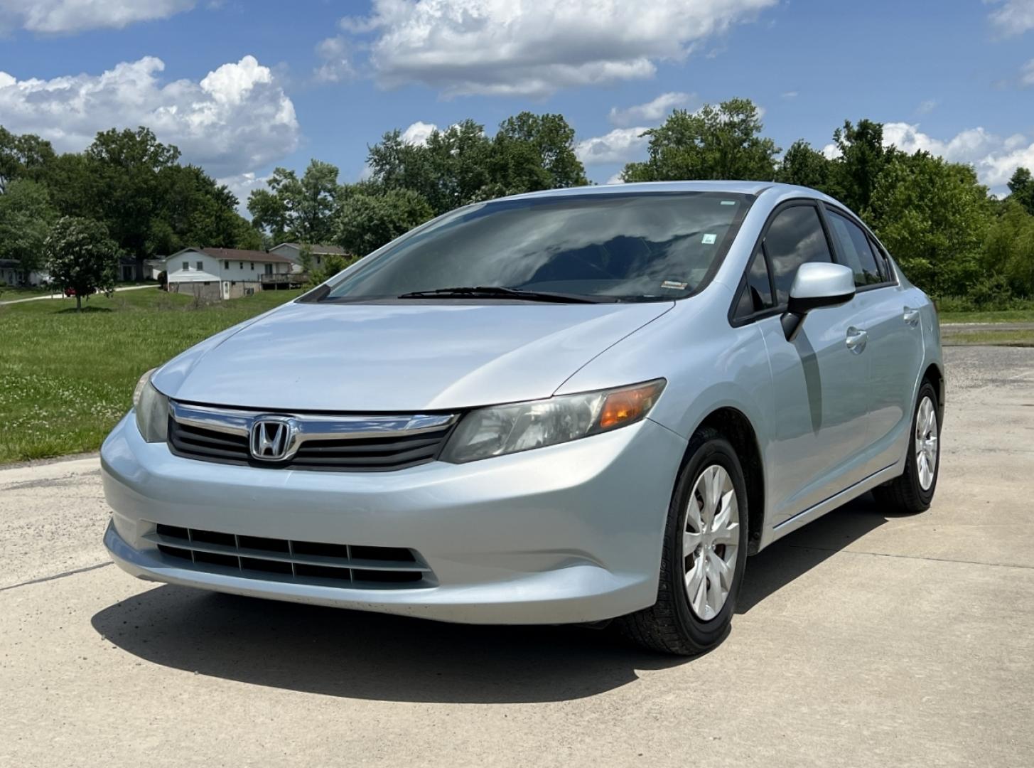 2012 BLUE /Gray Cloth Honda Civic LX Sedan 5-Speed AT (2HGFB2F52CH) with an 1.8L 4 Cyl. engine, Automatic transmission, located at 506 S. Kingshighway, Cape Girardeau, MO, 63703, (573) 235-5000, 37.294991, -89.553635 - 2012 Honda Civic LX 112xxx miles Front Wheel Drive 1.8L 4 Cyl. Automatic Cruise Power Windows/Locks/Mirrors We have financing available and we accept trades! Fill out a credit application on our website or come by today! If you have any questions, give us a call at (573) 235-5000 or visit ou - Photo#2