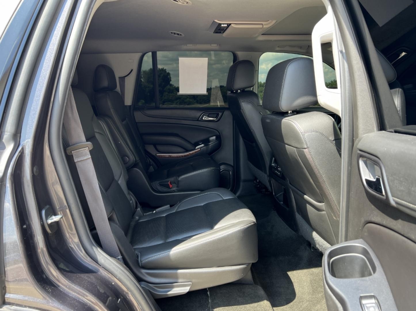 2017 GRAY /Black Leather Chevrolet Tahoe Premier 4WD (1GNSKCKC3HR) with an 5.3L V8 engine, Automatic transmission, located at 2990 Old Orchard Rd., Jackson, MO, 63755, 37.354214, -89.612106 - 2017 Chevrolet Tahoe 1500 Premier 174xxx miles 4 Wheel Drive 5.3L V8 Automatic Leather 3rd Row Navigation Rear Entertainment Power/Heated/Cooled Seats Heated Rear Seats Heated Steering Wheel Backup Camera Sunroof Bluetooth Remote Start Cruise Power Windows/Locks/Mirrors We have fin - Photo#23