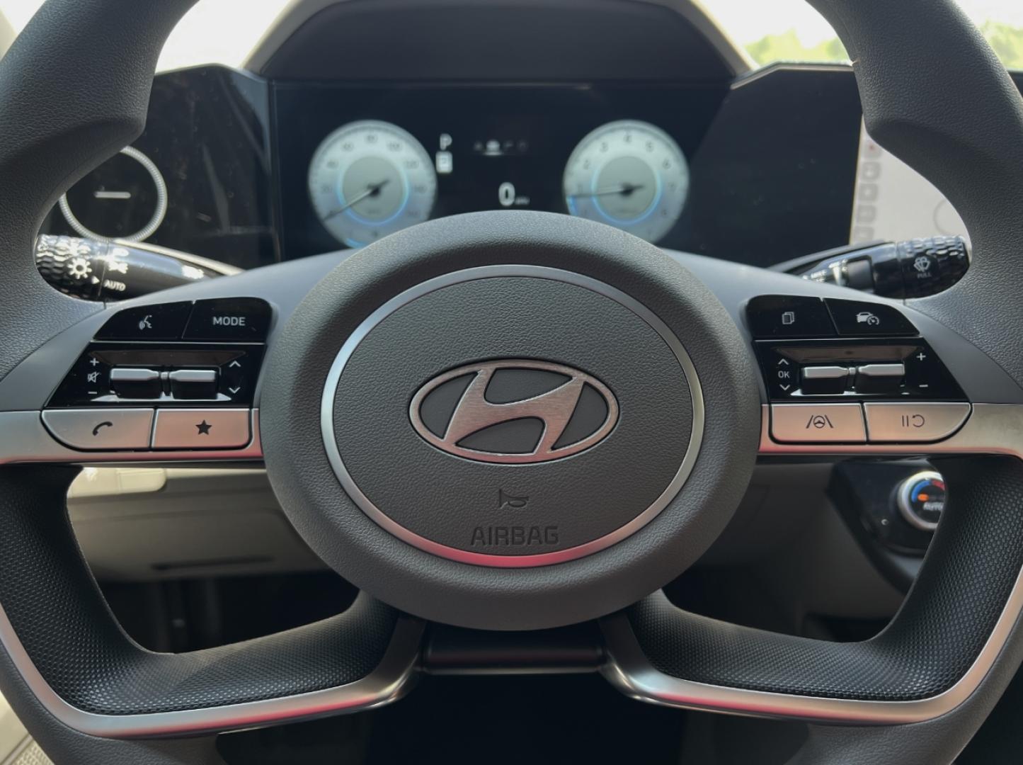 2024 WHITE /Gray Cloth Hyundai Elantra SEL (KMHLM4DG6RU) with an 2.0L 4 Cyl. engine, Automatic transmission, located at 2990 Old Orchard Rd., Jackson, MO, 63755, 37.354214, -89.612106 - 2024 Hyundai Elantra SEL 20xxx miles Front Wheel Drive 2.0L 4 Cyl. Automatic Navigation Backup Camera Bluetooth Remote Start Cruise Power Windows/Locks/Mirrors We have financing available and we accept trades! Fill out a credit application on our website or come by today! If you have any - Photo#21