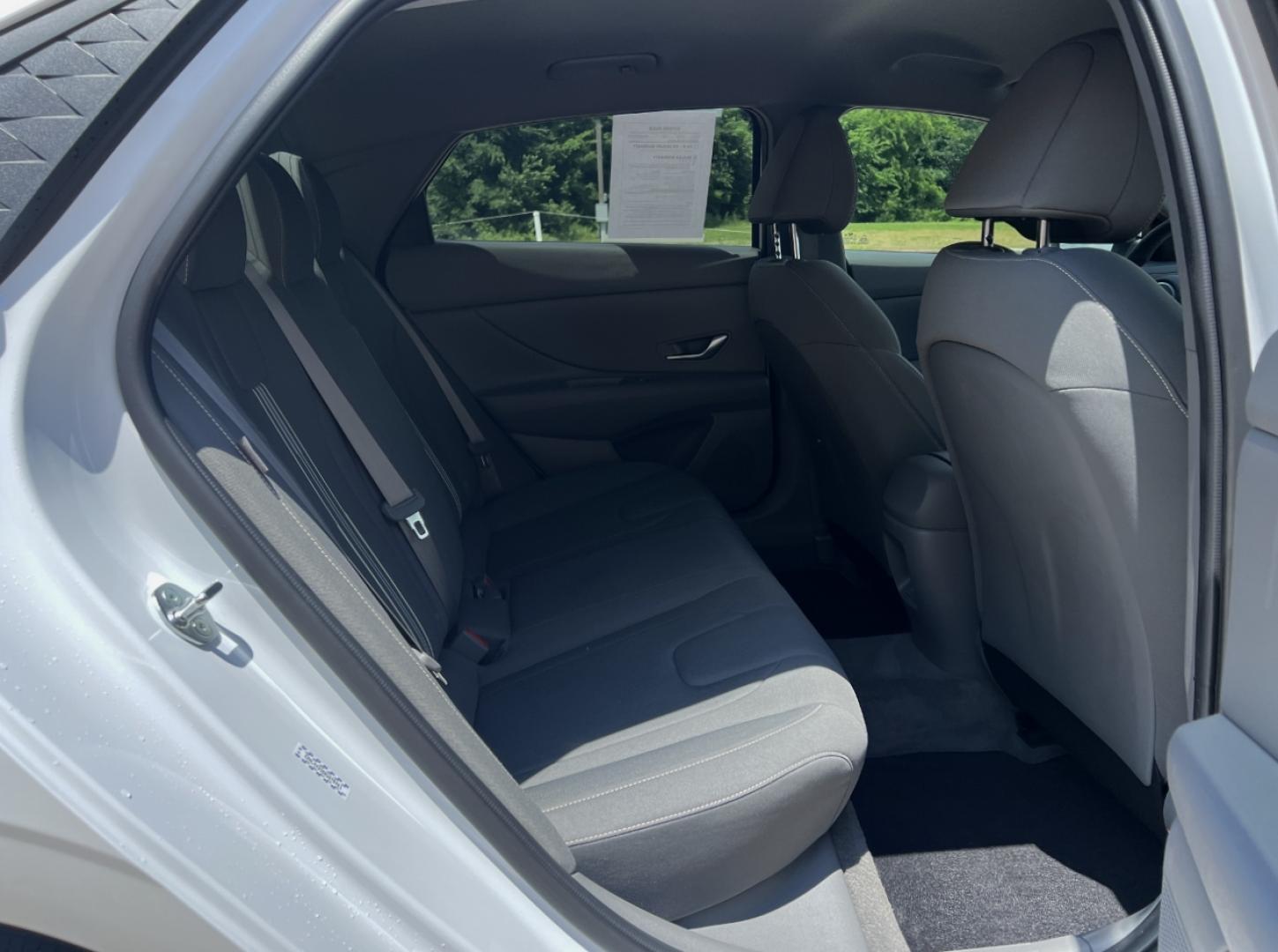 2024 WHITE /Gray Cloth Hyundai Elantra SEL (KMHLM4DG6RU) with an 2.0L 4 Cyl. engine, Automatic transmission, located at 2990 Old Orchard Rd., Jackson, MO, 63755, 37.354214, -89.612106 - 2024 Hyundai Elantra SEL 20xxx miles Front Wheel Drive 2.0L 4 Cyl. Automatic Navigation Backup Camera Bluetooth Remote Start Cruise Power Windows/Locks/Mirrors We have financing available and we accept trades! Fill out a credit application on our website or come by today! If you have any - Photo#17