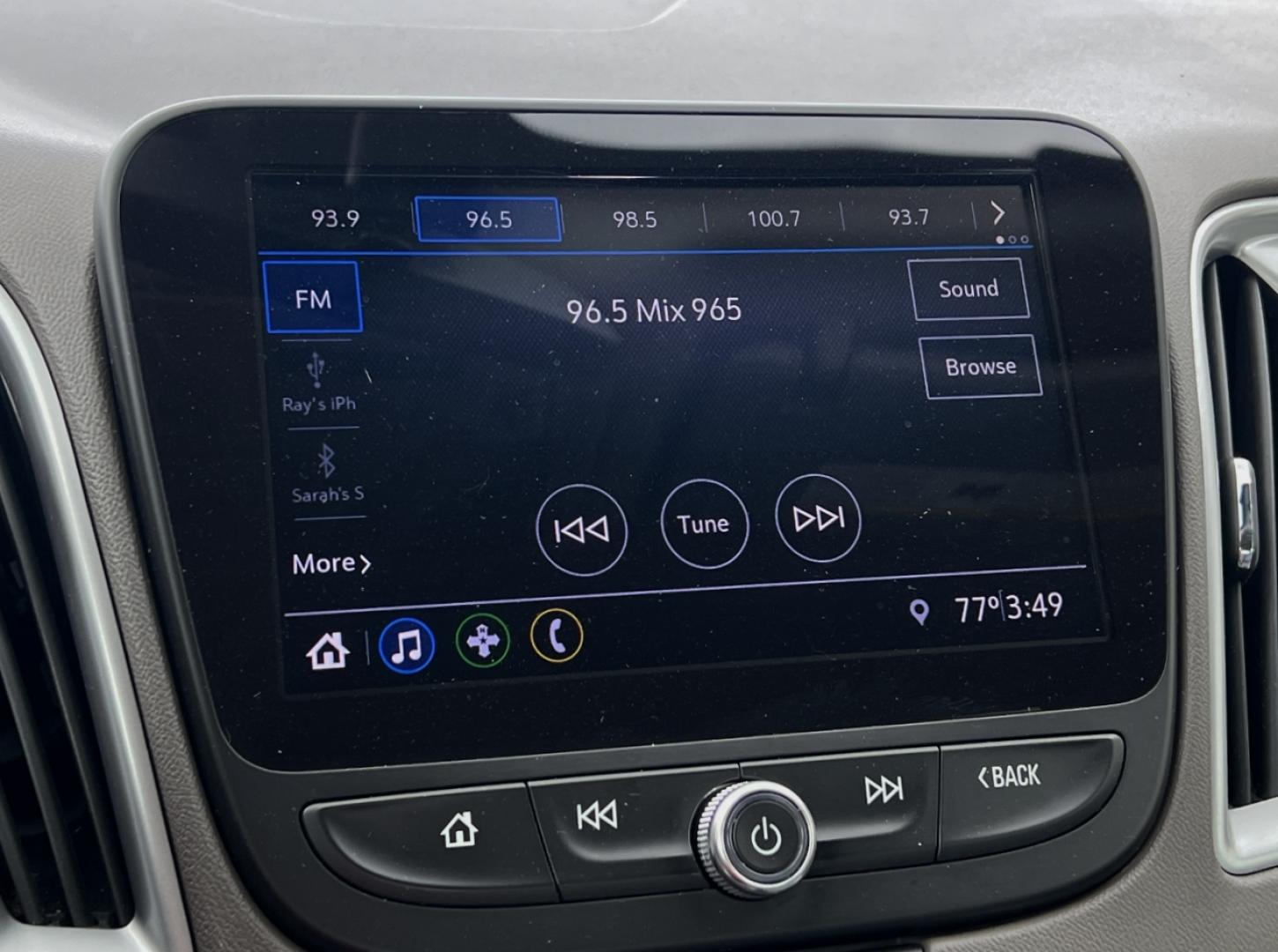 2020 WHITE /Gray Cloth Chevrolet Malibu LS (1G1ZC5ST9LF) with an 1.5L 4 Cyl. engine, Automatic transmission, located at 2990 Old Orchard Rd., Jackson, MO, 63755, 37.354214, -89.612106 - 2020 Chevrolet Malibu LS 1-Owner 121xxx miles Front Wheel Drive 1.5L 4 Cyl. Automatic Backup Camera Bluetooth Cruise Power Windows/Locks/Mirrors We have financing available and we accept trades! Fill out a credit application on our website or come by today! If you have any questions, give - Photo#24