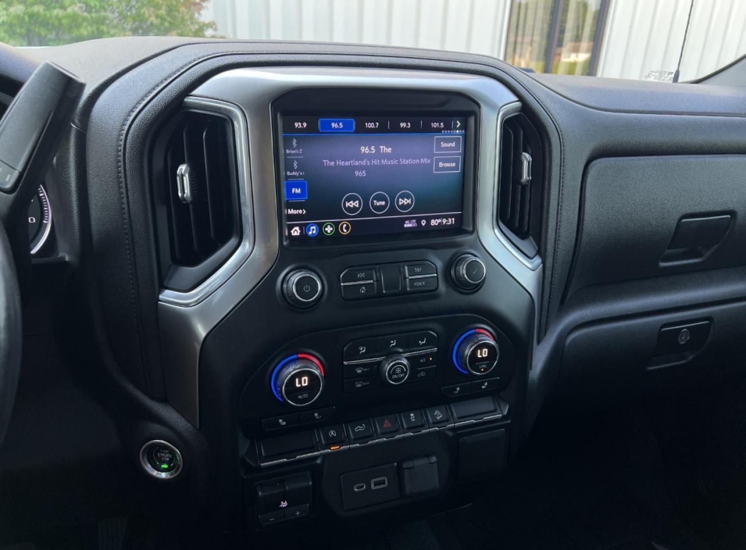 2019 WHITE /Black Cloth Chevrolet Silverado 1500 LT Trail Boss Crew Cab Long Box 4WD (1GCPYFED8KZ) with an 5.3L V8 engine, Automatic transmission, located at 2990 Old Orchard Rd., Jackson, MO, 63755, 37.354214, -89.612106 - 2019 Chevrolet Silverado 1500 LT Trail Boss 148xxx miles 4x4 5.3L V8 Automatic Backup Camera Power Driver Seat Heated Seats Bluetooth Remote Start Cruise Power Windows/Locks/Mirrors We have financing available and we accept trades! Fill out a credit application on our website or come by - Photo#25