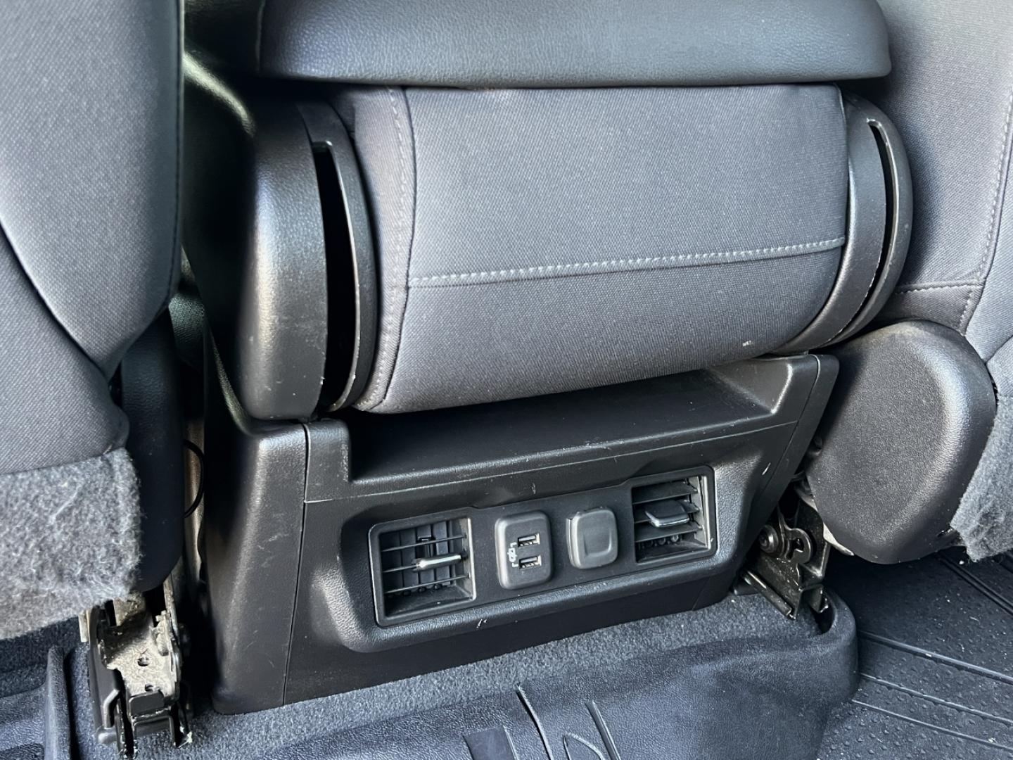 2019 WHITE /Black Cloth Chevrolet Silverado 1500 LT Trail Boss Crew Cab Long Box 4WD (1GCPYFED8KZ) with an 5.3L V8 engine, Automatic transmission, located at 2990 Old Orchard Rd., Jackson, MO, 63755, 37.354214, -89.612106 - 2019 Chevrolet Silverado 1500 LT Trail Boss 148xxx miles 4x4 5.3L V8 Automatic Backup Camera Power Driver Seat Heated Seats Bluetooth Remote Start Cruise Power Windows/Locks/Mirrors We have financing available and we accept trades! Fill out a credit application on our website or come by - Photo#31