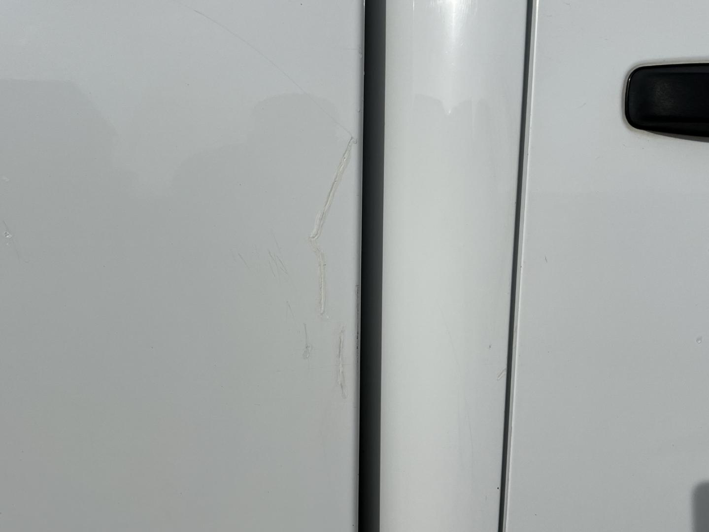 2014 WHITE /Black Cloth Chevrolet Silverado 3500HD LT Crew Cab 4WD (1GC4K0C86EF) with an 6.6L V8 DIESEL engine, Automatic transmission, located at 2990 Old Orchard Rd., Jackson, MO, 63755, 37.354214, -89.612106 - 2014 Chevrolet Silverado 3500HD LT 217xxx miles 4x4 6.6L V8 Diesel Automatic Backup Camera Power Driver Seat Bluetooth Remote Start Cruise Power Windows/Locks/Mirrors We have financing available and we accept trades! Fill out a credit application on our website or come by today! If you h - Photo#44