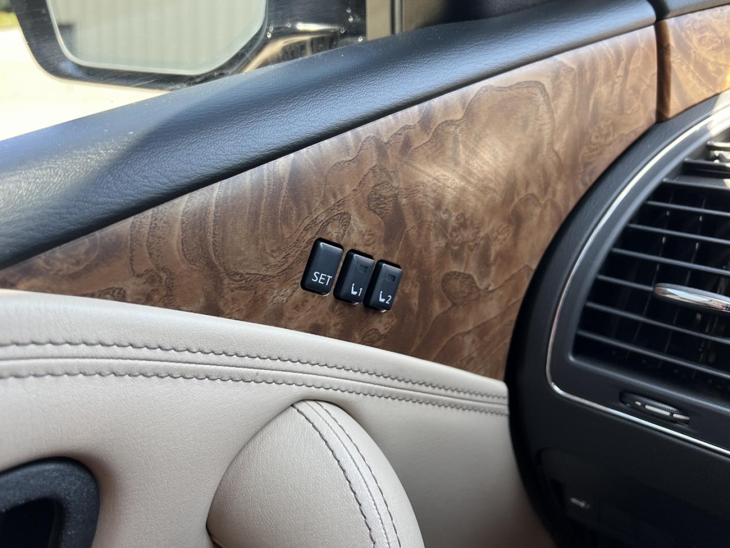 2021 BLACK /Tan Leather Nissan Armada SL AWD (JN8AY2BB5M9) with an 5.6L V8 engine, Automatic transmission, located at 2990 Old Orchard Rd., Jackson, MO, 63755, 37.354214, -89.612106 - 2021 Nissan Armada SL 105xxx miles 4 Wheel Drive 5.6L V8 Automatic Leather 3rd Row Navigation Power/Heated Seats Backup Camera Sunroof Bluetooth Remote Start Cruise Power Windows/Locks/Mirrors We have financing available and we accept trades! Fill out a credit application on our websi - Photo#35