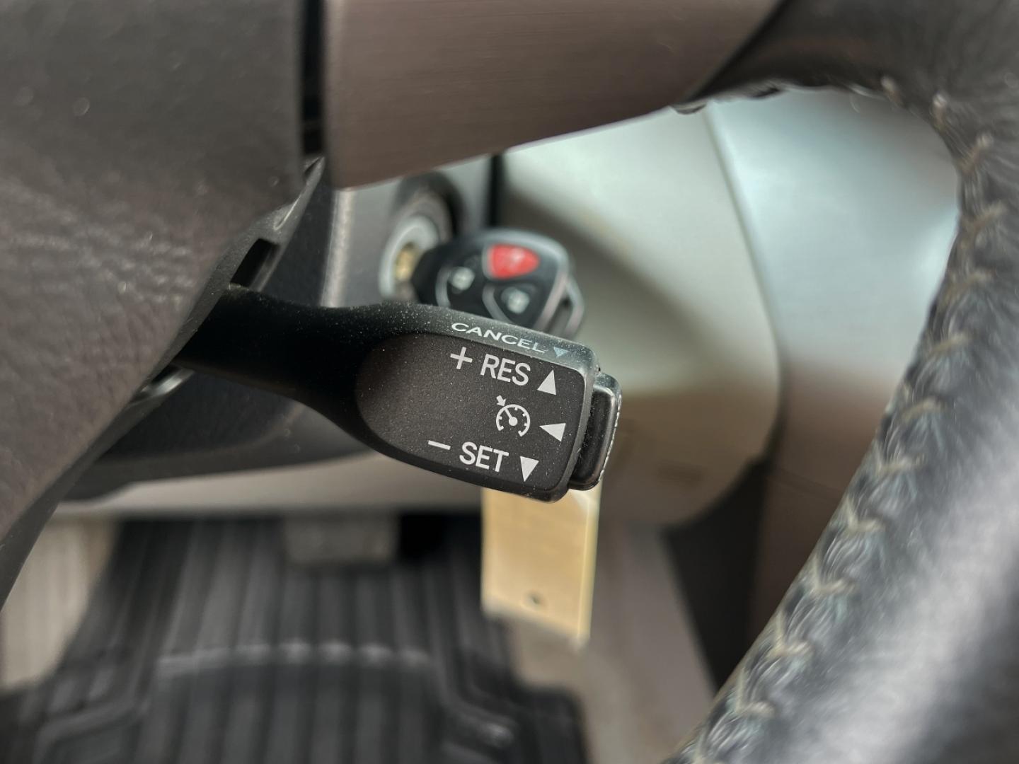 2008 SILVER /Gray Cloth Toyota RAV4 Limited I4 4WD (JTMBD31V386) with an 2.4L 4 Cyl. engine, Automatic transmission, located at 506 S. Kingshighway, Cape Girardeau, MO, 63703, (573) 235-5000, 37.294991, -89.553635 - 2008 Toyota RAV4 Limited 179xxx miles All Wheel Drive 2.4L 4 Cyl. Automatic Navigation Power Driver Seat Bluetooth Cruise Power Windows/Locks/Mirrors We have financing available and we accept trades! Fill out a credit application on our website or come by today! If you have any questions, - Photo#22