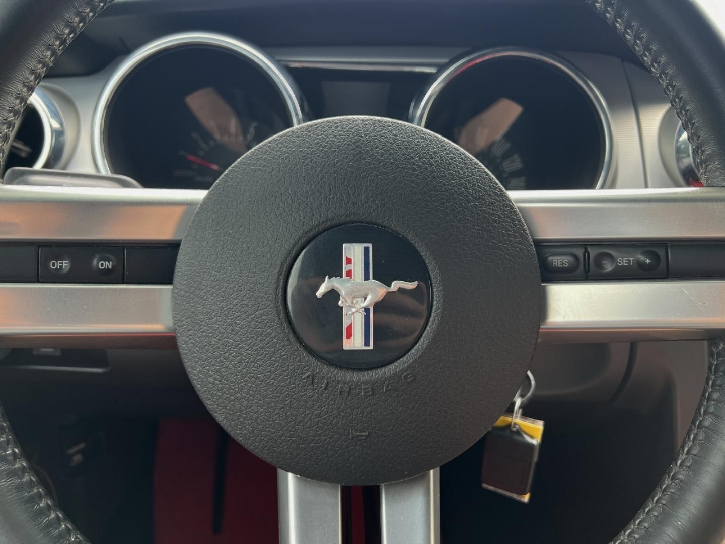 2006 RED /Red Leather Ford Mustang GT Deluxe Convertible (1ZVHT85H965) with an 4.6L V8 engine, Automatic transmission, located at 2990 Old Orchard Rd., Jackson, MO, 63755, 37.354214, -89.612106 - 2006 Ford Mustang GT Deluxe 118xxx miles Rear Wheel Drive 4.6L V8 Automatic Leather Power Driver Seat Cruise Power Windows/Locks/Mirrors We have financing available and we accept trades! Fill out a credit application on our website or come by today! If you have any questions, give us a cal - Photo#18