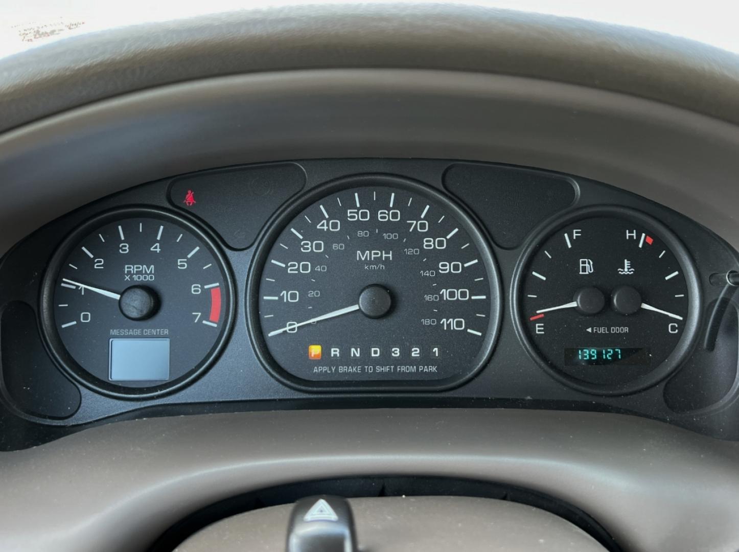 2002 GOLD /Tan Leather Oldsmobile Silhouette GL (1GHDX03E42D) with an 3.4L V6 engine, Automatic transmission, located at 506 S. Kingshighway, Cape Girardeau, MO, 63703, (573) 235-5000, 37.294991, -89.553635 - 2002 Oldsmobile Silhouette GL 139xxx miles Front Wheel Drive 3.4L V6 Automatic Leather 3rd Row Power/Heated Seats Cruise Power Windows/Locks/Mirrors We have financing available and we accept trades! Fill out a credit application on our website or come by today! If you have any questions, - Photo#1