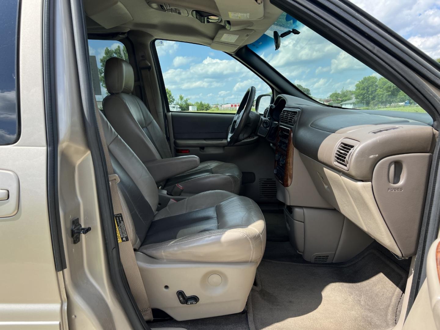 2002 GOLD /Tan Leather Oldsmobile Silhouette GL (1GHDX03E42D) with an 3.4L V6 engine, Automatic transmission, located at 506 S. Kingshighway, Cape Girardeau, MO, 63703, (573) 235-5000, 37.294991, -89.553635 - 2002 Oldsmobile Silhouette GL 139xxx miles Front Wheel Drive 3.4L V6 Automatic Leather 3rd Row Power/Heated Seats Cruise Power Windows/Locks/Mirrors We have financing available and we accept trades! Fill out a credit application on our website or come by today! If you have any questions, - Photo#14