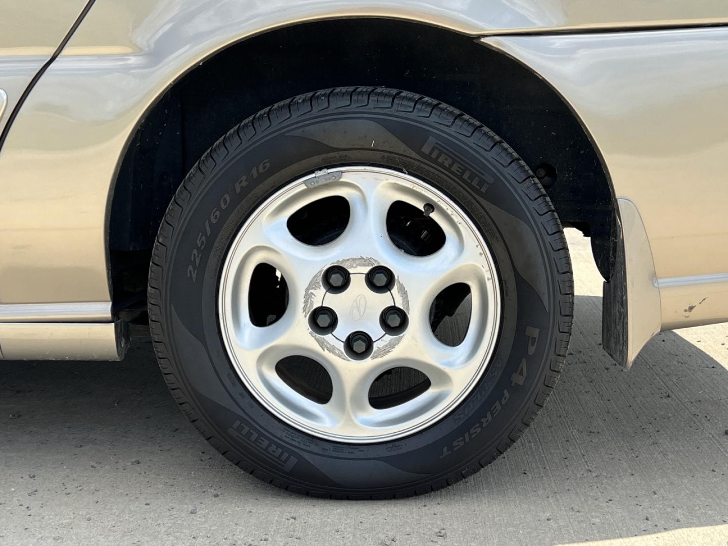 2002 GOLD /Tan Leather Oldsmobile Silhouette GL (1GHDX03E42D) with an 3.4L V6 engine, Automatic transmission, located at 506 S. Kingshighway, Cape Girardeau, MO, 63703, (573) 235-5000, 37.294991, -89.553635 - 2002 Oldsmobile Silhouette GL 139xxx miles Front Wheel Drive 3.4L V6 Automatic Leather 3rd Row Power/Heated Seats Cruise Power Windows/Locks/Mirrors We have financing available and we accept trades! Fill out a credit application on our website or come by today! If you have any questions, - Photo#34
