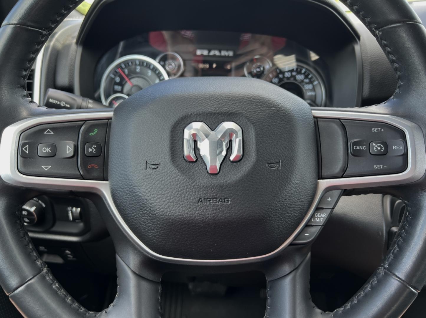 2020 BLACK /Gray Cloth RAM 1500 Big Horn Crew Cab SWB 4WD (1C6SRFFT3LN) with an 5.7L V8 engine, Automatic transmission, located at 506 S. Kingshighway, Cape Girardeau, MO, 63703, (573) 235-5000, 37.294991, -89.553635 - 2020 Ram 1500 Big Horn Only 43xxx miles 4x4 5.7L V8 Automatic Backup Camera Power Driver Seat Bluetooth Remote Start Cruise Power Windows/Locks/Mirrors We have financing available and we accept trades! Fill out a credit application on our website or come by today! If you have any questio - Photo#21