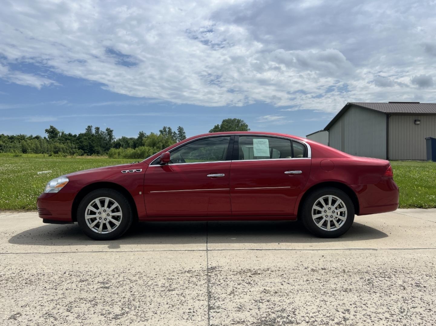 2009 RED /Tan Leather Buick Lucerne CXL (1G4HD57M99U) with an 3.9L V6 engine, Automatic transmission, located at 506 S. Kingshighway, Cape Girardeau, MO, 63703, (573) 235-5000, 37.294991, -89.553635 - 2009 Buick Lucerne CXL Local 1-Owner 100xxx miles Front Wheel Drive 3.9L V6 Automatic Leather Power/Heated Seats Heated Steering Wheel Cruise Power Windows/Locks/Mirrors We have financing available and we accept trades! Fill out a credit application on our website or come by today! If yo - Photo#5