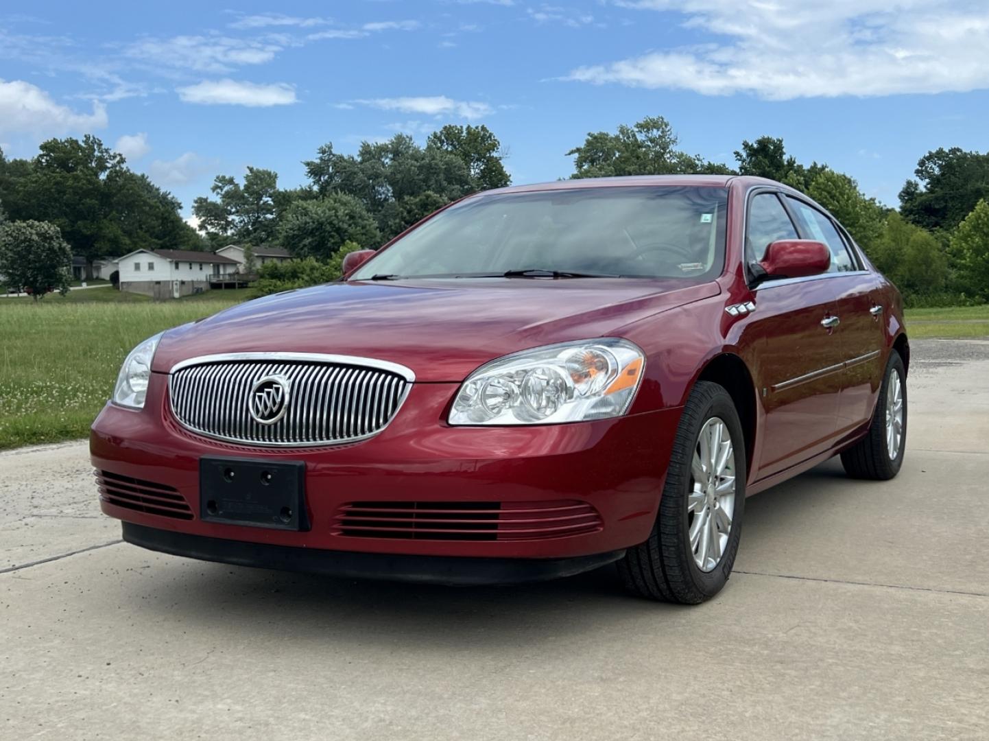 2009 RED /Tan Leather Buick Lucerne CXL (1G4HD57M99U) with an 3.9L V6 engine, Automatic transmission, located at 506 S. Kingshighway, Cape Girardeau, MO, 63703, (573) 235-5000, 37.294991, -89.553635 - 2009 Buick Lucerne CXL Local 1-Owner 100xxx miles Front Wheel Drive 3.9L V6 Automatic Leather Power/Heated Seats Heated Steering Wheel Cruise Power Windows/Locks/Mirrors We have financing available and we accept trades! Fill out a credit application on our website or come by today! If yo - Photo#4