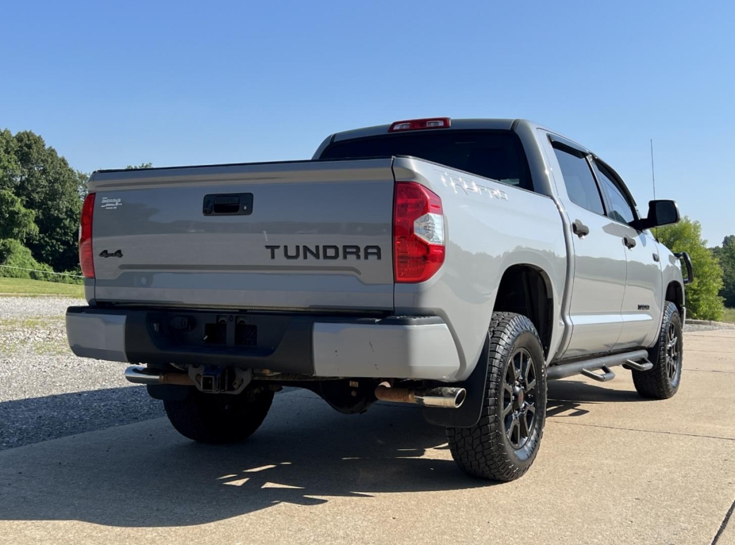 2017 GRAY /Black Leather Toyota Tundra TRD Pro (5TFDW5F19HX) with an 5.7L V8 engine, Automatic transmission, located at 2990 Old Orchard Rd., Jackson, MO, 63755, 37.354214, -89.612106 - 2017 Toyota Tundra TRD Pro 222xxx miles 4x4 5.7L V8 Automatic Leather New Tires Rear Entertainment Navigation Backup Camera Power Driver Seat Bluetooth Cruise Power Windows/Locks/Mirrors We have financing available and we accept trades! Fill out a credit application on our website or c - Photo#10