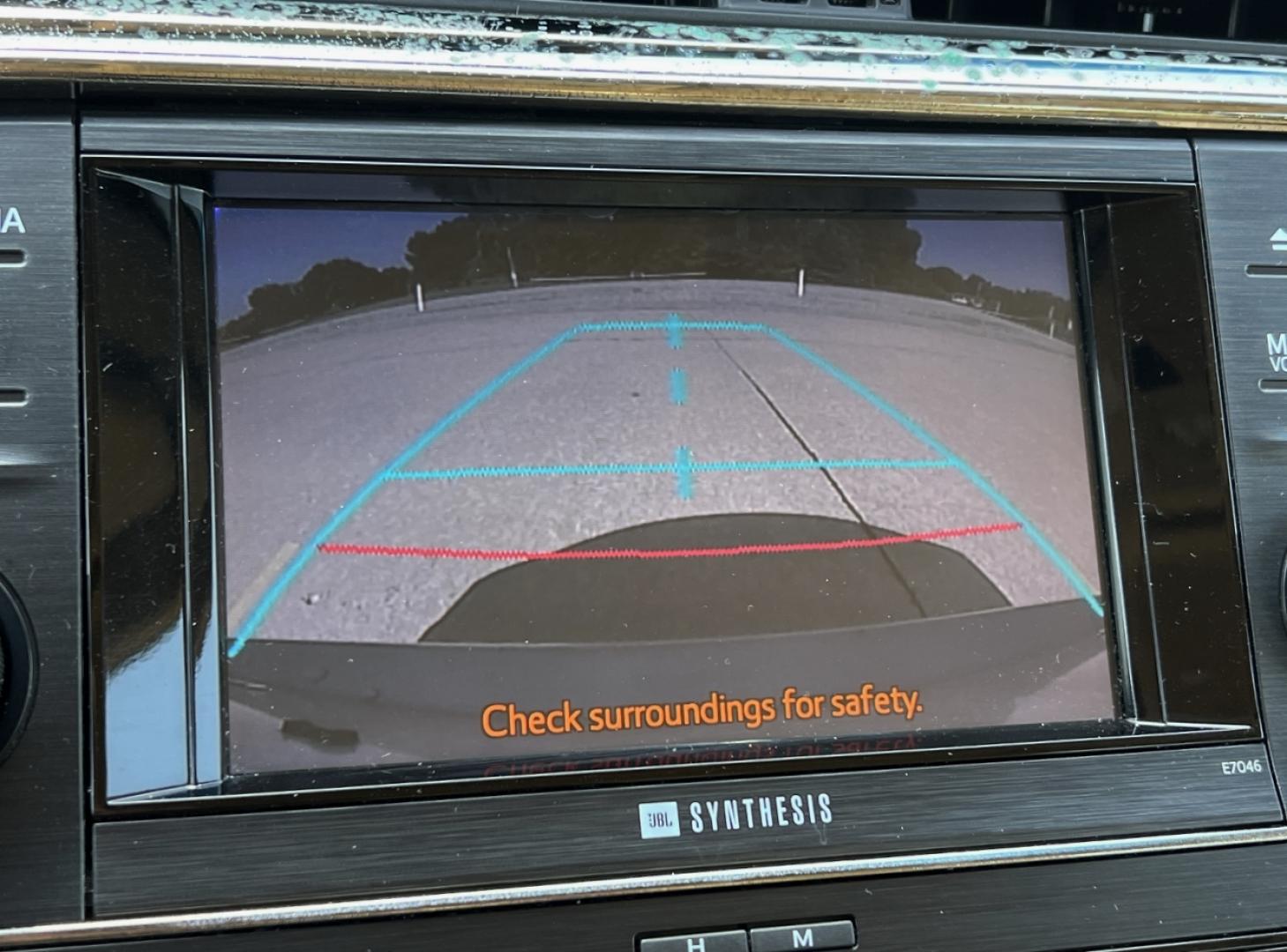 2013 GOLD /Tan Leather Toyota Avalon Hybrid Limited (4T1BD1EB8DU) with an 2.5L 4 Cyl. Hybrid engine, Continuously Variable Transmission transmission, located at 2990 Old Orchard Rd., Jackson, MO, 63755, 37.354214, -89.612106 - 2013 Toyota Avalon Hybrid 124xxx miles Front Wheel Drive 2.5L 4 Cyl. Hybrid Automatic Leather Power/Heated/Cooled Seats Heated Rear Seats Backup Camera Sunroof Bluetooth Cruise Power Windows/Locks/Mirrors We have financing available and we accept trades! Fill out a credit application on - Photo#3