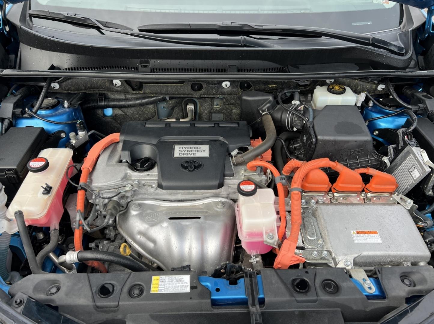 2016 BLUE /Black Leather Toyota RAV4 Hybrid Limited (JTMDJREV2GD) with an 2.5L 4 Cyl. Hybrid engine, CVT transmission, located at 2990 Old Orchard Rd., Jackson, MO, 63755, 37.354214, -89.612106 - 2016 Toyota RAV4 Hybrid Limited 104xxx miles All Wheel Drive 2.5L 4 Cyl. Hybrid Automatic Leather Backup Camera Power Driver Seat Heated Seats Sunroof Cruise Power Windows/Locks/Mirrors We have financing available and we accept trades! Fill out a credit application on our website or come - Photo#38
