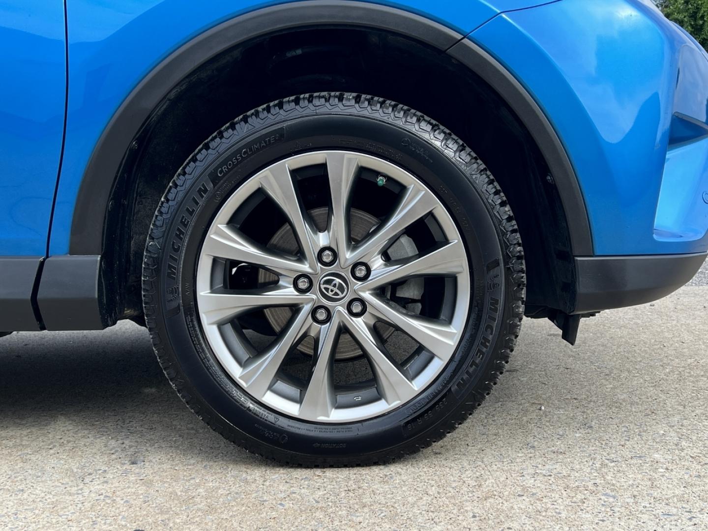 2016 BLUE /Black Leather Toyota RAV4 Hybrid Limited (JTMDJREV2GD) with an 2.5L 4 Cyl. Hybrid engine, CVT transmission, located at 2990 Old Orchard Rd., Jackson, MO, 63755, 37.354214, -89.612106 - 2016 Toyota RAV4 Hybrid Limited 104xxx miles All Wheel Drive 2.5L 4 Cyl. Hybrid Automatic Leather Backup Camera Power Driver Seat Heated Seats Sunroof Cruise Power Windows/Locks/Mirrors We have financing available and we accept trades! Fill out a credit application on our website or come - Photo#43