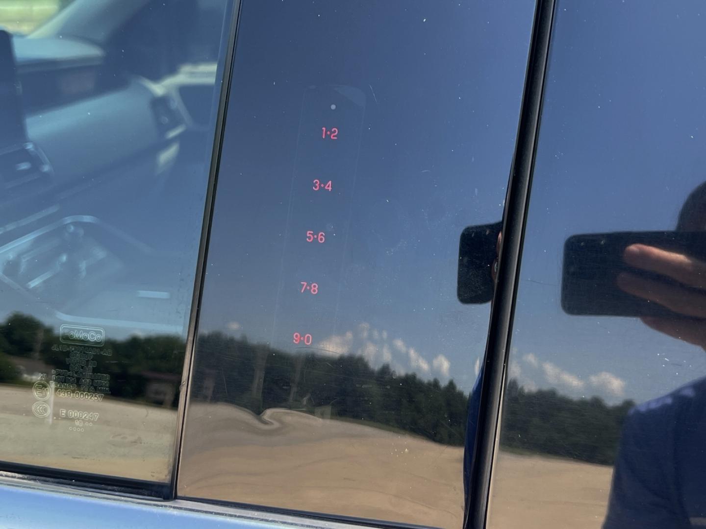 2019 WHITE /Tan Leather Lincoln Navigator L Select 4WD (5LMJJ3JT4KE) with an 3.5L V6 engine, Automatic transmission, located at 506 S. Kingshighway, Cape Girardeau, MO, 63703, (573) 235-5000, 37.294991, -89.553635 - 2019 Lincoln Navigator L Select 156xxx miles 4x4 3.5L V6 Automatic Leather 3rd Row Power/Heated Seats Heated Rear Seats Backup Camera Sunroof Bluetooth Power Running Boards Remote Start Cruise Power Windows/Locks/Mirrors We have financing available and we accept trades! Fill out a cr - Photo#38