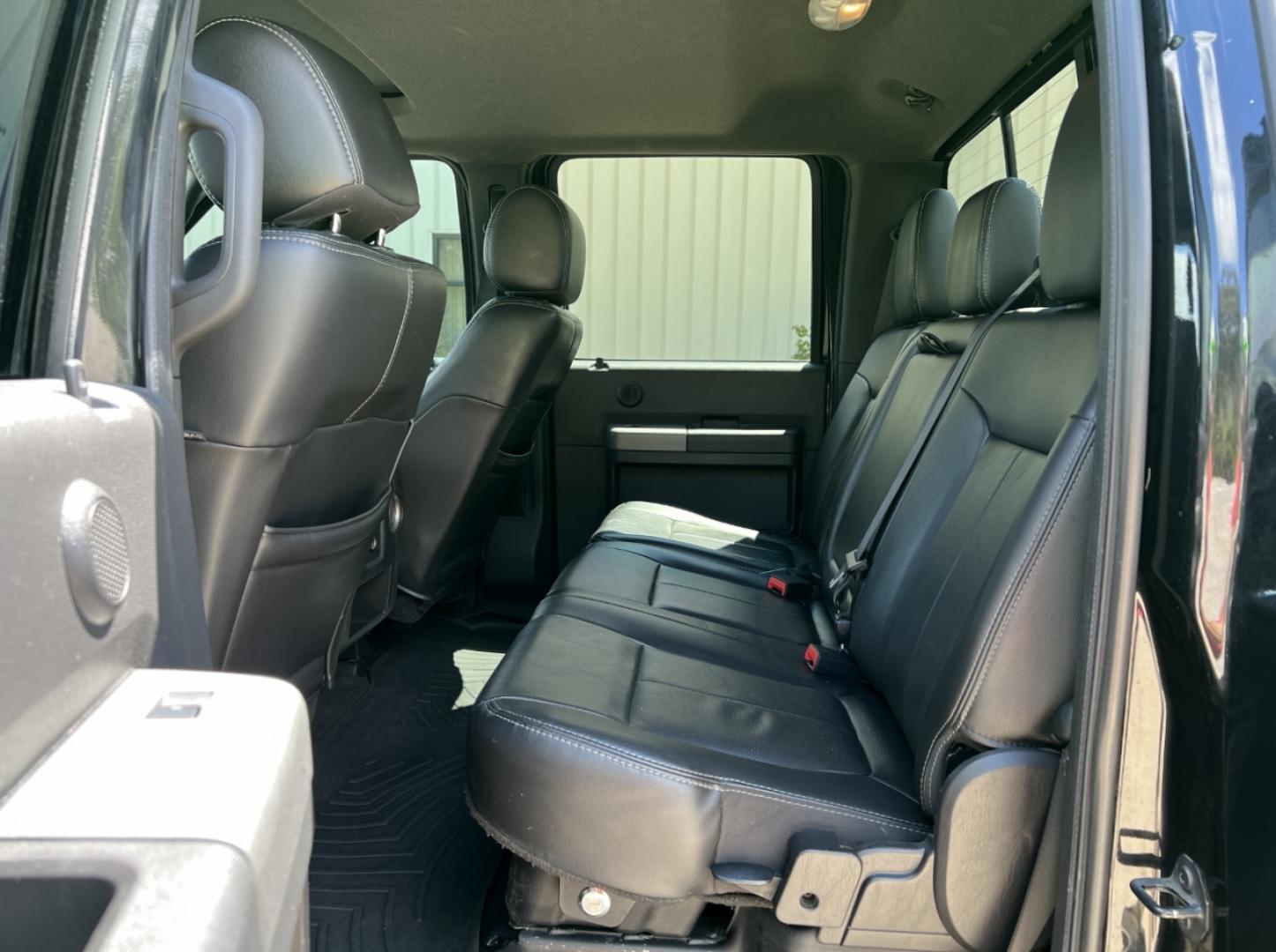 2012 BLACK /Black Leather Ford F-250 SD Lariat Crew Cab 4WD (1FT7W2BT9CE) with an 6.7L V8 DIESEL engine, Automatic transmission, located at 2990 Old Orchard Rd., Jackson, MO, 63755, 37.354214, -89.612106 - 2012 Ford F-250 Lariat 177xxx miles 4x4 6.7L V8 Diesel Automatic Leather Power/Heated/Cooled Seats Sunroof Remote Start Cruise Power Windows/Locks/Mirrors We have financing available and we accept trades! Fill out a credit application on our website or come by today! If you have any ques - Photo#17