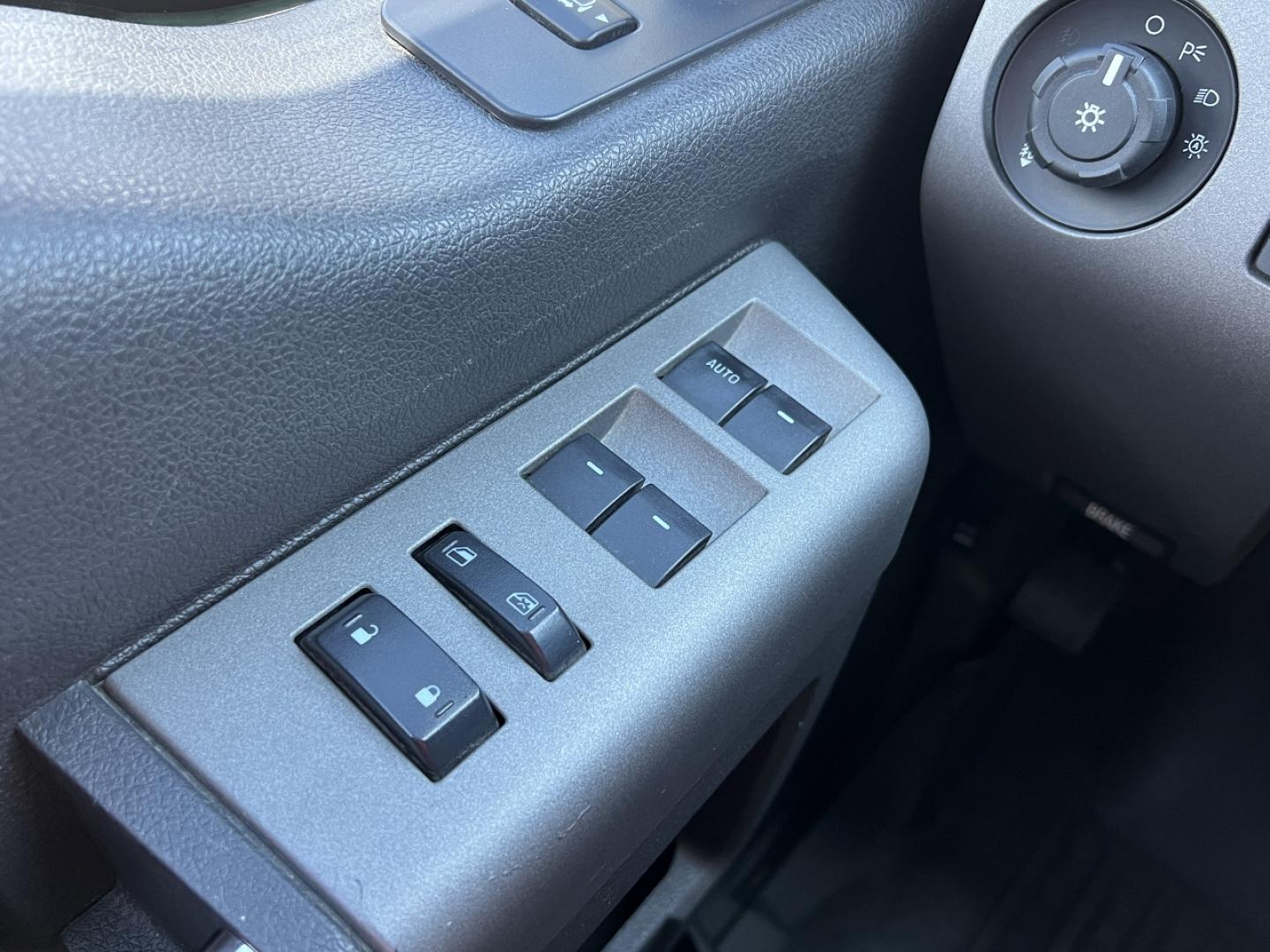 2012 BLACK /Black Leather Ford F-250 SD Lariat Crew Cab 4WD (1FT7W2BT9CE) with an 6.7L V8 DIESEL engine, Automatic transmission, located at 2990 Old Orchard Rd., Jackson, MO, 63755, 37.354214, -89.612106 - 2012 Ford F-250 Lariat 177xxx miles 4x4 6.7L V8 Diesel Automatic Leather Power/Heated/Cooled Seats Sunroof Remote Start Cruise Power Windows/Locks/Mirrors We have financing available and we accept trades! Fill out a credit application on our website or come by today! If you have any ques - Photo#28