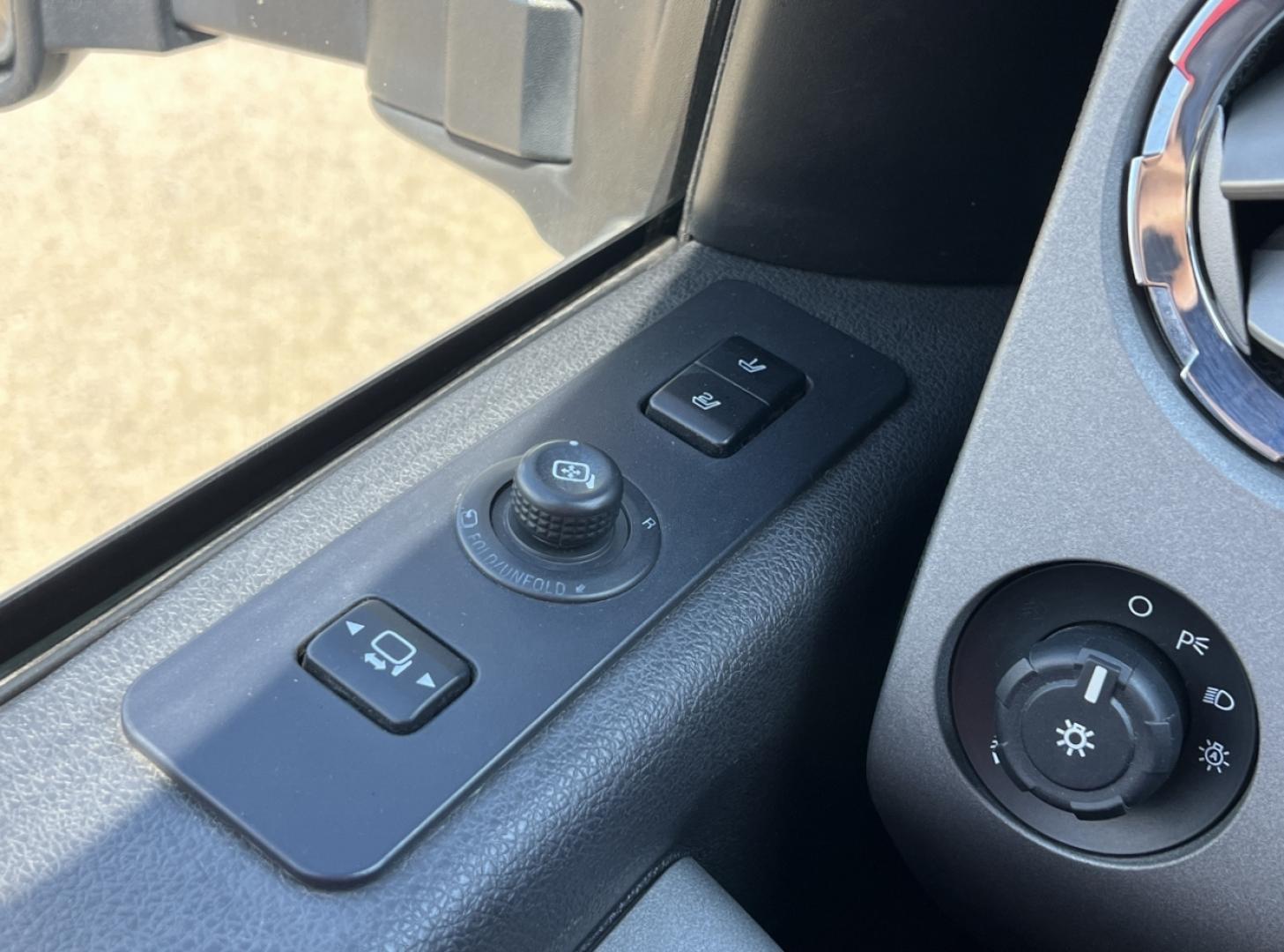 2012 BLACK /Black Leather Ford F-250 SD Lariat Crew Cab 4WD (1FT7W2BT9CE) with an 6.7L V8 DIESEL engine, Automatic transmission, located at 2990 Old Orchard Rd., Jackson, MO, 63755, 37.354214, -89.612106 - 2012 Ford F-250 Lariat 177xxx miles 4x4 6.7L V8 Diesel Automatic Leather Power/Heated/Cooled Seats Sunroof Remote Start Cruise Power Windows/Locks/Mirrors We have financing available and we accept trades! Fill out a credit application on our website or come by today! If you have any ques - Photo#29