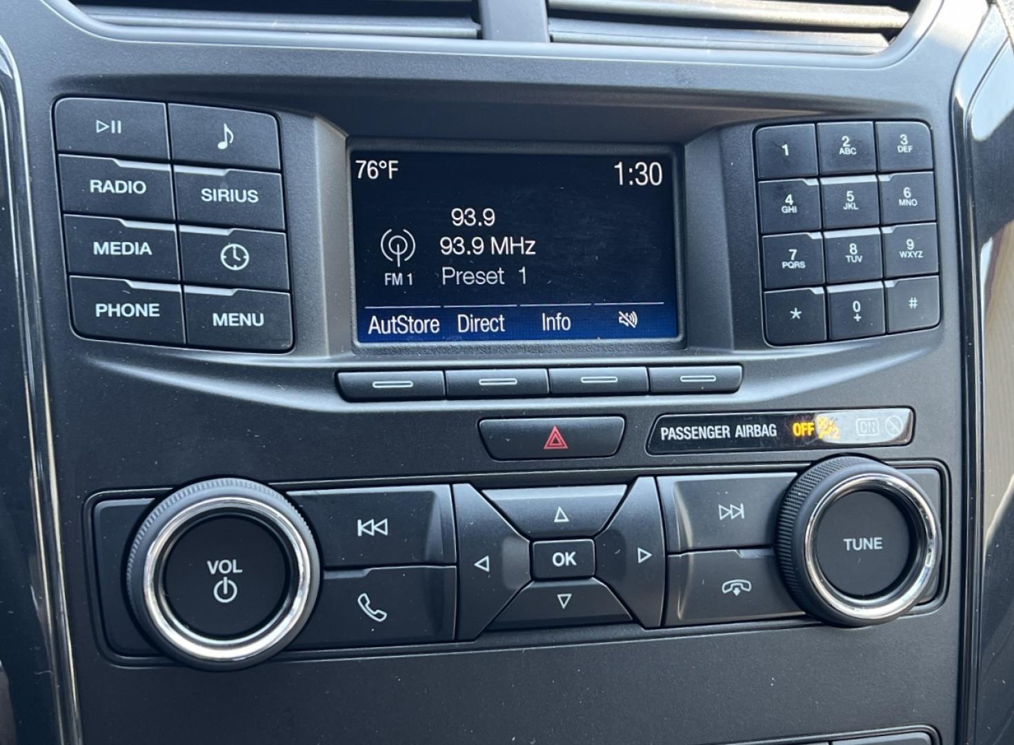 2018 WHITE /Tan Cloth Ford Explorer Base FWD (1FM5K7BH3JG) with an 2.3L 4 Cyl. engine, Automatic transmission, located at 2990 Old Orchard Rd., Jackson, MO, 63755, 37.354214, -89.612106 - 2018 Ford Explorer 1-Owner 115xxx miles Front Wheel Drive 2.3L 4 Cyl. Automatic 3rd Row Backup Camera Power Driver Seat Bluetooth Cruise Power Windows/Locks/Mirrors We have financing available and we accept trades! Fill out a credit application on our website or come by today! If you ha - Photo#22