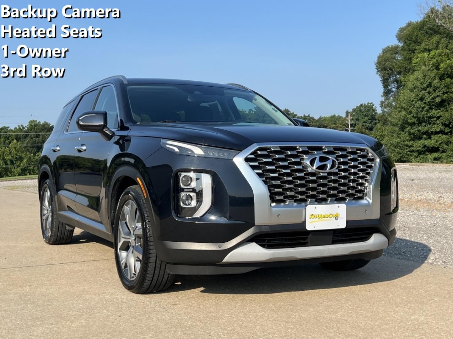 2020 NAVY /Gray Cloth Hyundai Palisade SEL (KM8R34HE9LU) with an 3.8L V6 engine, Automatic transmission, located at 2990 Old Orchard Rd., Jackson, MO, 63755, 37.354214, -89.612106 - 2020 Hyundai Palisade SEL 1-Owner 112xxx miles Front Wheel Drive 3.8L V6 Automatic 3rd Row Backup Camera Power Driver Seat Heated Seats Bluetooth Remote Start Cruise Power Windows/Locks/Mirrors We have financing available and we accept trades! Fill out a credit application on our websi - Photo#0