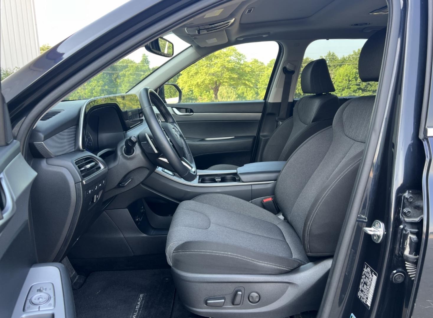 2020 NAVY /Gray Cloth Hyundai Palisade SEL (KM8R34HE9LU) with an 3.8L V6 engine, Automatic transmission, located at 2990 Old Orchard Rd., Jackson, MO, 63755, 37.354214, -89.612106 - 2020 Hyundai Palisade SEL 1-Owner 112xxx miles Front Wheel Drive 3.8L V6 Automatic 3rd Row Backup Camera Power Driver Seat Heated Seats Bluetooth Remote Start Cruise Power Windows/Locks/Mirrors We have financing available and we accept trades! Fill out a credit application on our websi - Photo#15