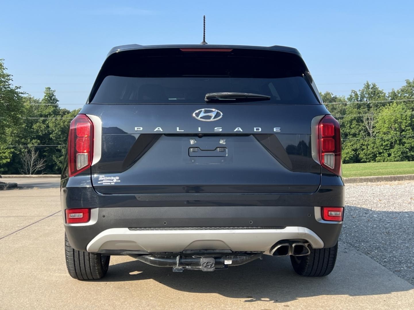 2020 NAVY /Gray Cloth Hyundai Palisade SEL (KM8R34HE9LU) with an 3.8L V6 engine, Automatic transmission, located at 2990 Old Orchard Rd., Jackson, MO, 63755, 37.354214, -89.612106 - 2020 Hyundai Palisade SEL 1-Owner 112xxx miles Front Wheel Drive 3.8L V6 Automatic 3rd Row Backup Camera Power Driver Seat Heated Seats Bluetooth Remote Start Cruise Power Windows/Locks/Mirrors We have financing available and we accept trades! Fill out a credit application on our websi - Photo#12