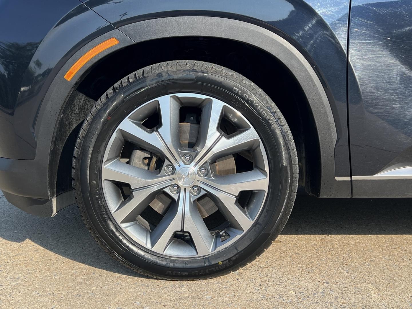2020 NAVY /Gray Cloth Hyundai Palisade SEL (KM8R34HE9LU) with an 3.8L V6 engine, Automatic transmission, located at 2990 Old Orchard Rd., Jackson, MO, 63755, 37.354214, -89.612106 - 2020 Hyundai Palisade SEL 1-Owner 112xxx miles Front Wheel Drive 3.8L V6 Automatic 3rd Row Backup Camera Power Driver Seat Heated Seats Bluetooth Remote Start Cruise Power Windows/Locks/Mirrors We have financing available and we accept trades! Fill out a credit application on our websi - Photo#43