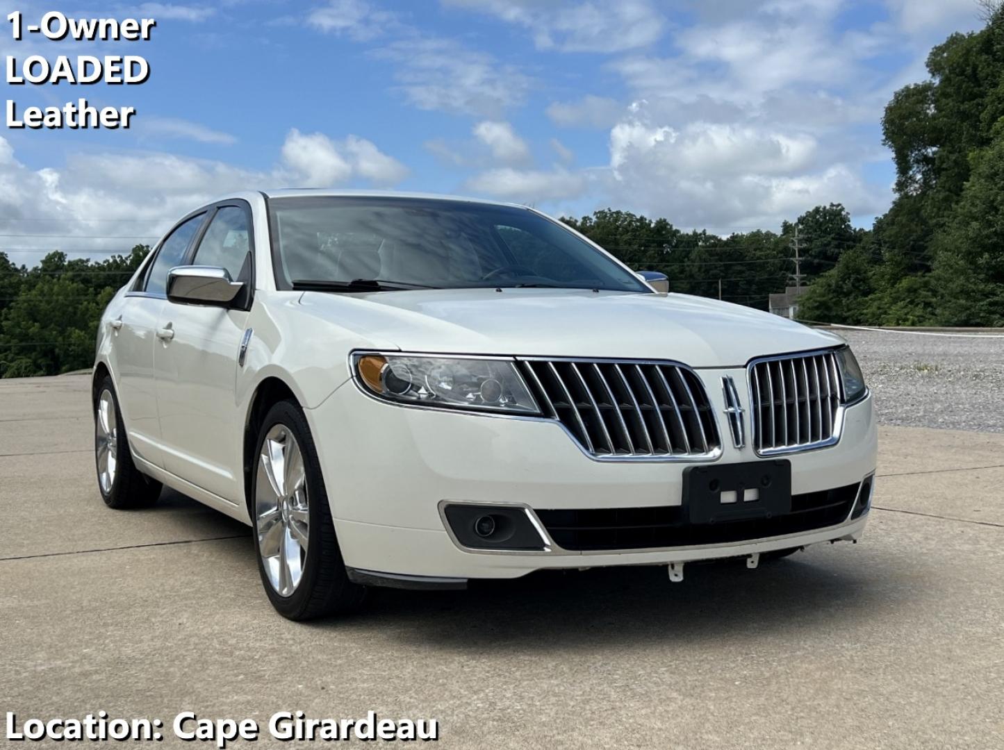 2012 WHITE /Black Leather Lincoln MKZ FWD (3LNHL2GC8CR) with an 3.5L V6 engine, Automatic transmission, located at 506 S. Kingshighway, Cape Girardeau, MO, 63703, (573) 235-5000, 37.294991, -89.553635 - 2012 Lincoln MKZ 1-Owner 150xxx miles 3.5L V6 Automatic Leather Navigation Backup Camera Power/Heated/Cooled Seats Sunroof Bluetooth Cruise Power Windows/Locks/Mirrors We have financing available and we accept trades! Fill out a credit application on our website or come by today! If yo - Photo#0
