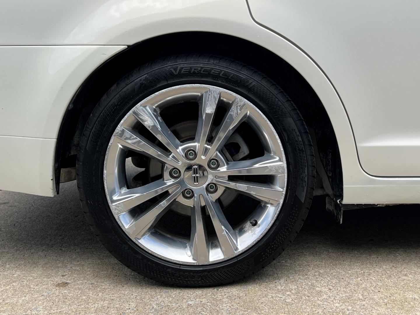 2012 WHITE /Black Leather Lincoln MKZ FWD (3LNHL2GC8CR) with an 3.5L V6 engine, Automatic transmission, located at 506 S. Kingshighway, Cape Girardeau, MO, 63703, (573) 235-5000, 37.294991, -89.553635 - 2012 Lincoln MKZ 1-Owner 150xxx miles 3.5L V6 Automatic Leather Navigation Backup Camera Power/Heated/Cooled Seats Sunroof Bluetooth Cruise Power Windows/Locks/Mirrors We have financing available and we accept trades! Fill out a credit application on our website or come by today! If yo - Photo#39