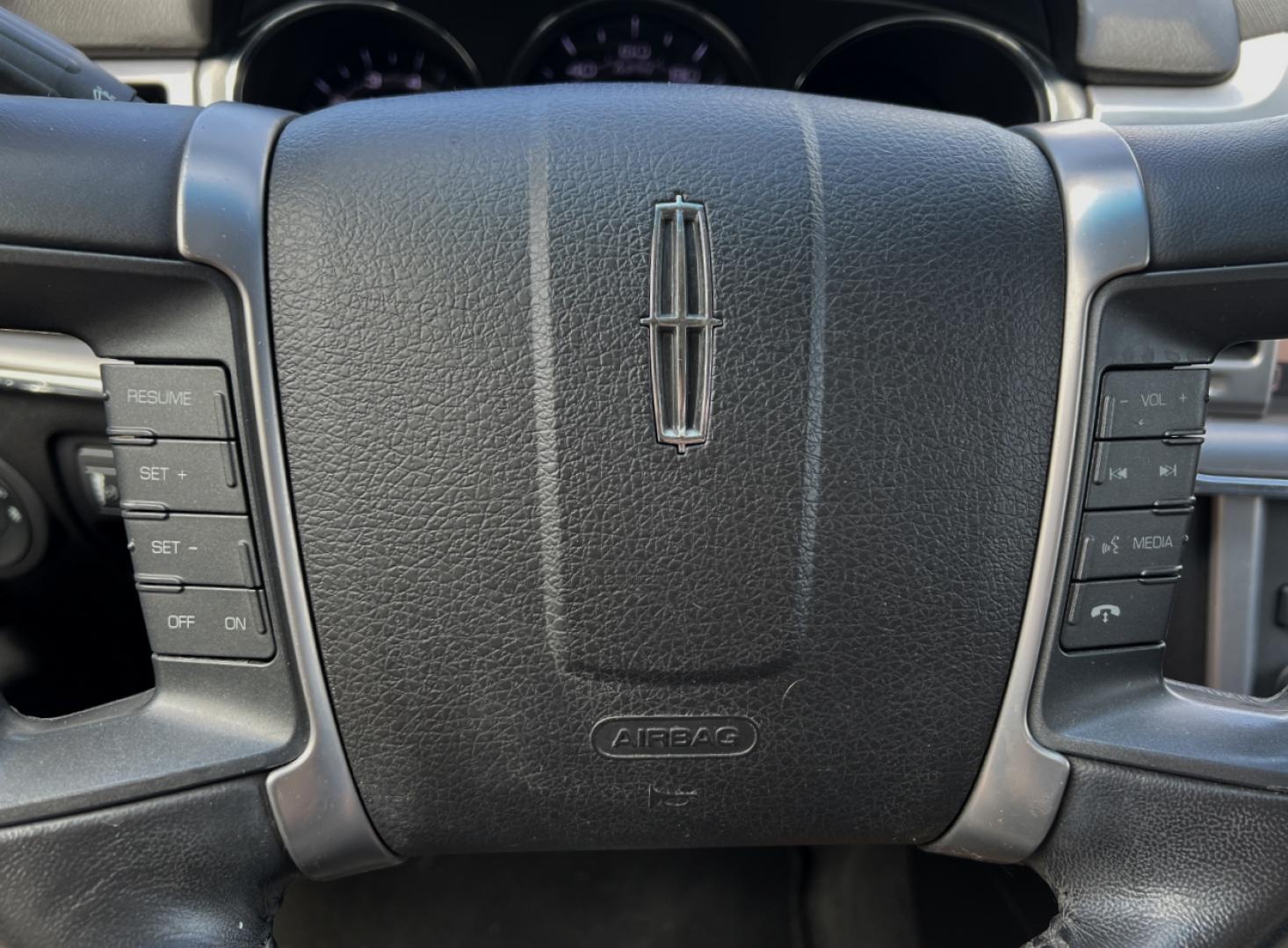 2012 WHITE /Black Leather Lincoln MKZ FWD (3LNHL2GC8CR) with an 3.5L V6 engine, Automatic transmission, located at 506 S. Kingshighway, Cape Girardeau, MO, 63703, (573) 235-5000, 37.294991, -89.553635 - 2012 Lincoln MKZ 1-Owner 150xxx miles 3.5L V6 Automatic Leather Navigation Backup Camera Power/Heated/Cooled Seats Sunroof Bluetooth Cruise Power Windows/Locks/Mirrors We have financing available and we accept trades! Fill out a credit application on our website or come by today! If yo - Photo#22