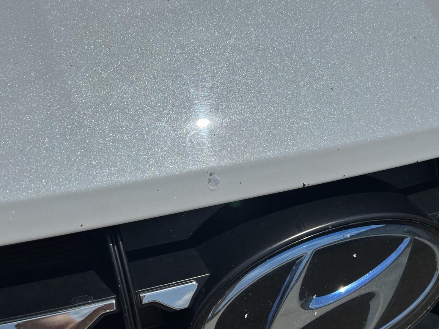 2020 WHITE /Gray Cloth Hyundai Sonata SE (5NPEG4JA2LH) with an 2.4L 4 Cyl. engine, Automatic transmission, located at 2990 Old Orchard Rd., Jackson, MO, 63755, 37.354214, -89.612106 - 2020 Hyundai Sonata SE 1-Owner 104xxx miles Front Wheel Drive 2.5L 4 Cyl. Automatic Backup Camera Bluetooth Cruise Power Windows/Locks/Mirrors We have financing available and we accept trades! Fill out a credit application on our website or come by today! If you have any questions, give u - Photo#39