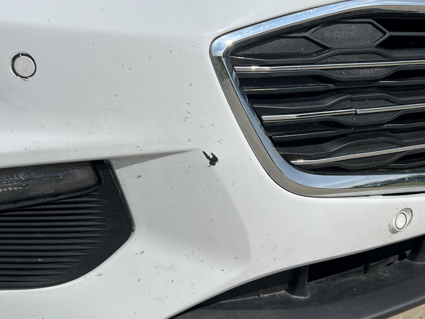 2017 WHITE /Black Leather Chevrolet Malibu Premier (1G1ZH5SX5HF) with an 2.0L 4 Cyl. engine, Automatic transmission, located at 506 S. Kingshighway, Cape Girardeau, MO, 63703, (573) 235-5000, 37.294991, -89.553635 - 2017 Chevrolet Malibu Premier 151xxx miles Front Wheel Drive 2.0L 4 Cyl. Automatic Leather Navigation Backup Camera Power/Heated/Cooled Seats Heated Steering Wheel Sunroof Bluetooth Remote Start Cruise Power Windows/Locks/Mirrors We have financing available and we accept trades! Fill - Photo#44