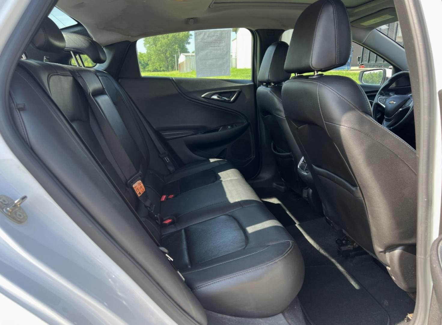 2017 WHITE /Black Leather Chevrolet Malibu Premier (1G1ZH5SX5HF) with an 2.0L 4 Cyl. engine, Automatic transmission, located at 506 S. Kingshighway, Cape Girardeau, MO, 63703, (573) 235-5000, 37.294991, -89.553635 - 2017 Chevrolet Malibu Premier 151xxx miles Front Wheel Drive 2.0L 4 Cyl. Automatic Leather Navigation Backup Camera Power/Heated/Cooled Seats Heated Steering Wheel Sunroof Bluetooth Remote Start Cruise Power Windows/Locks/Mirrors We have financing available and we accept trades! Fill - Photo#19